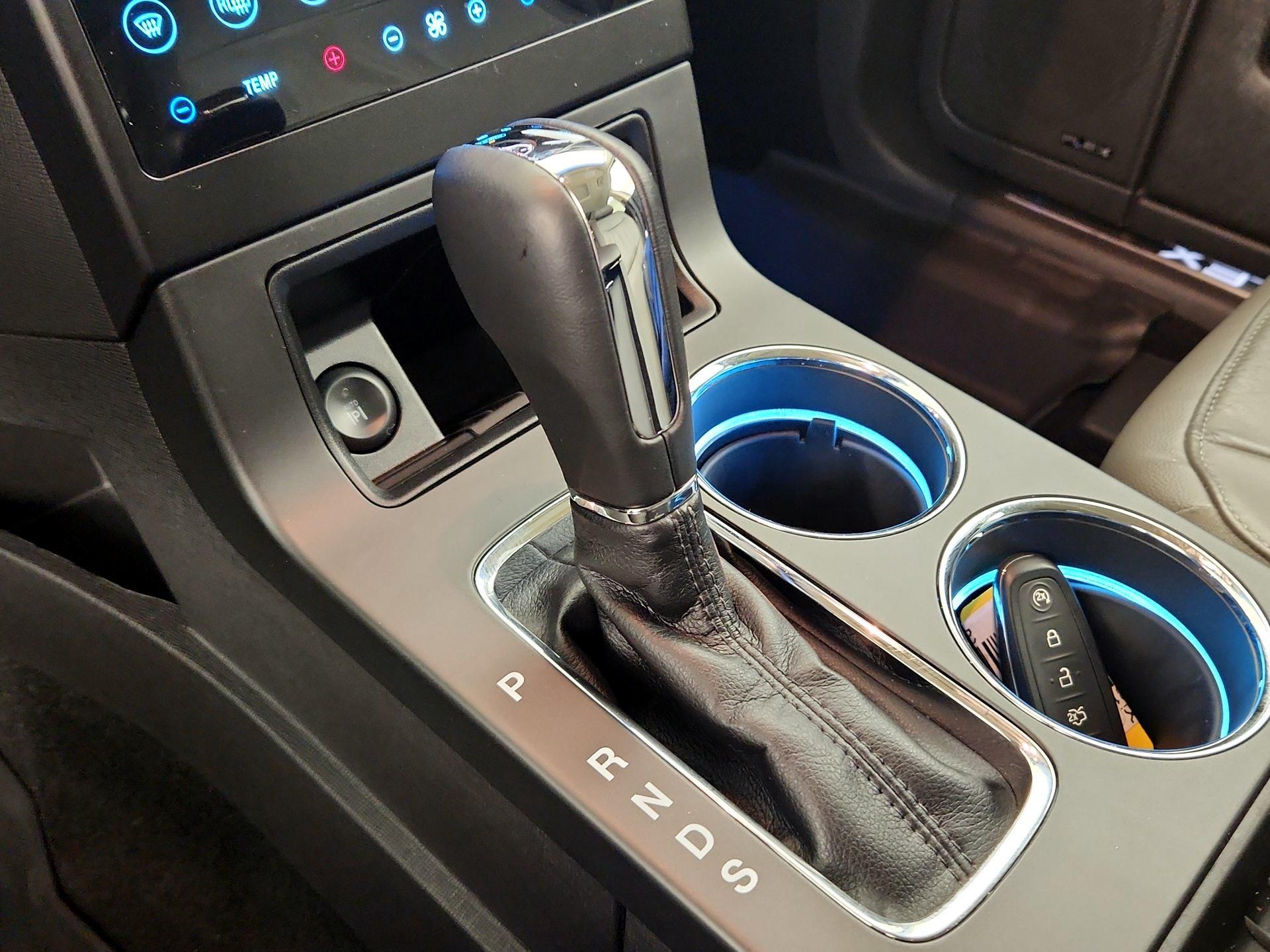 Thumbnail: 2019 Ford Flex - 16