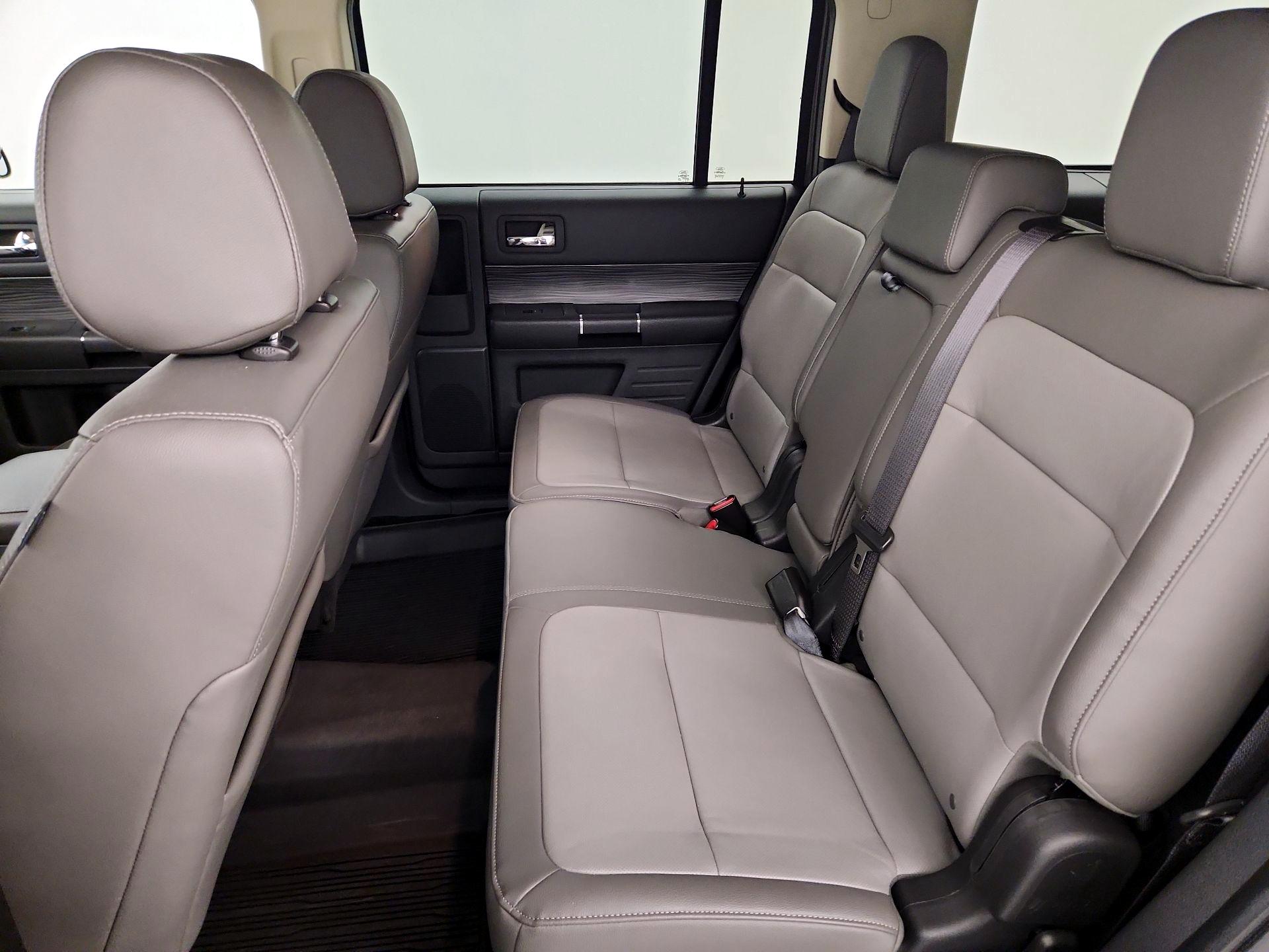 Thumbnail: 2019 Ford Flex - 19