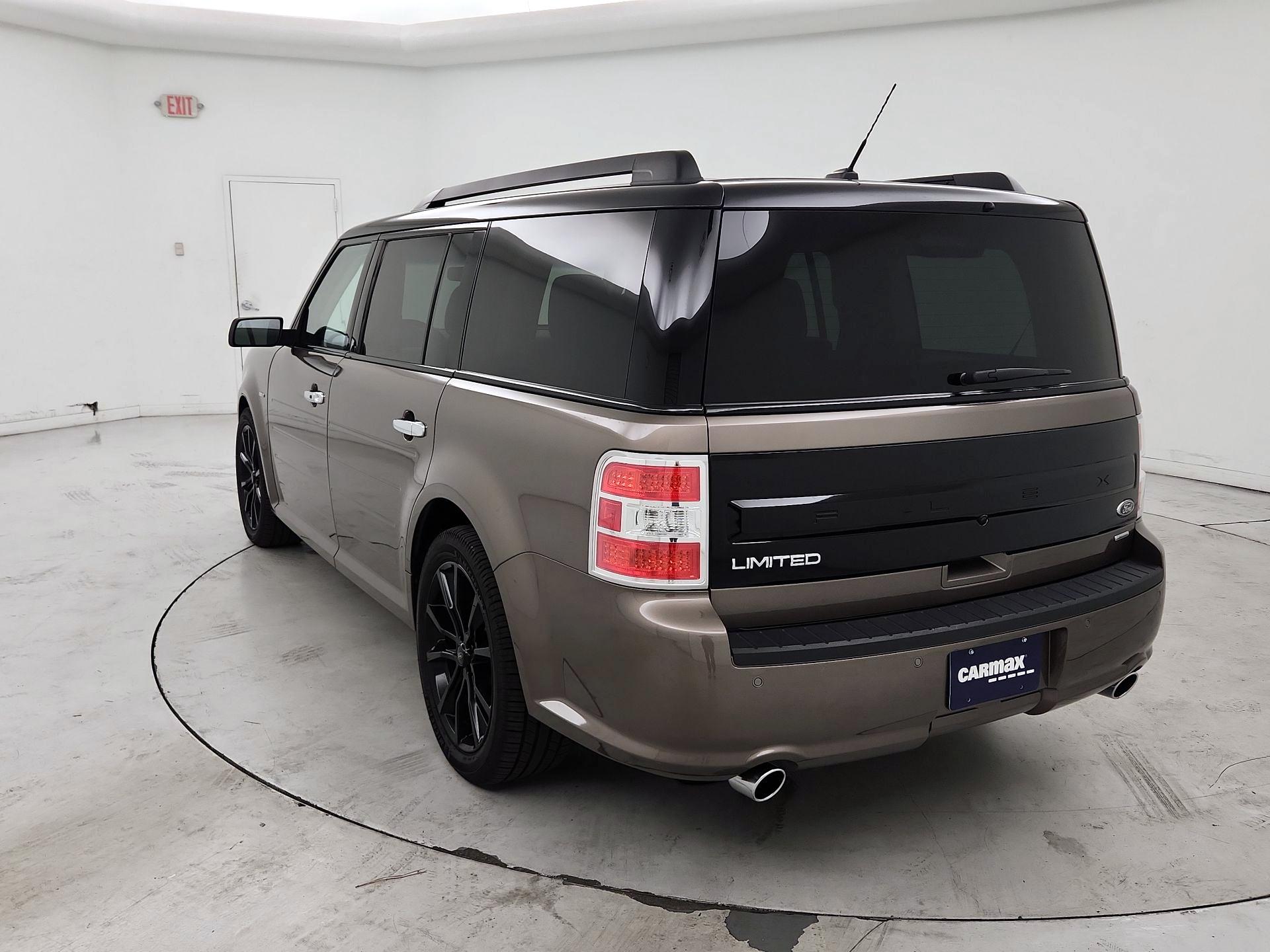 Thumbnail: 2019 Ford Flex - 7