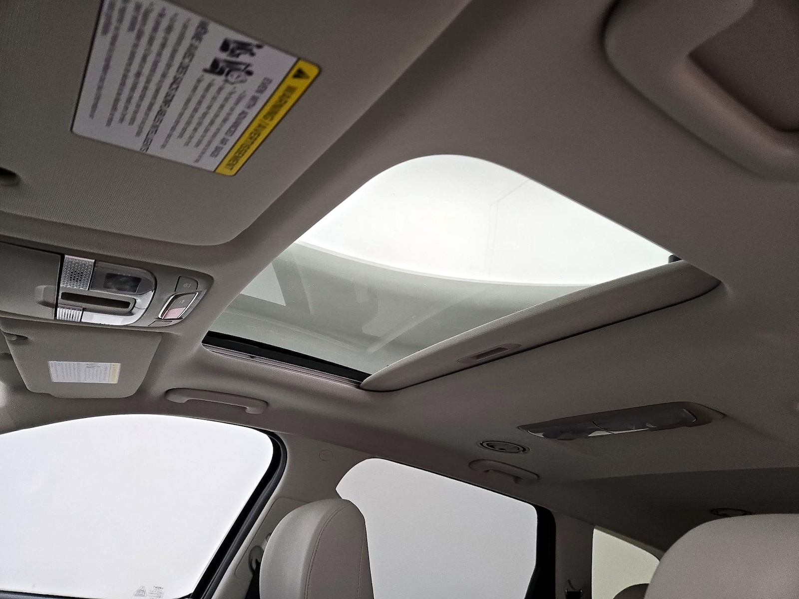 2025 Kia Telluride S - Photo 21