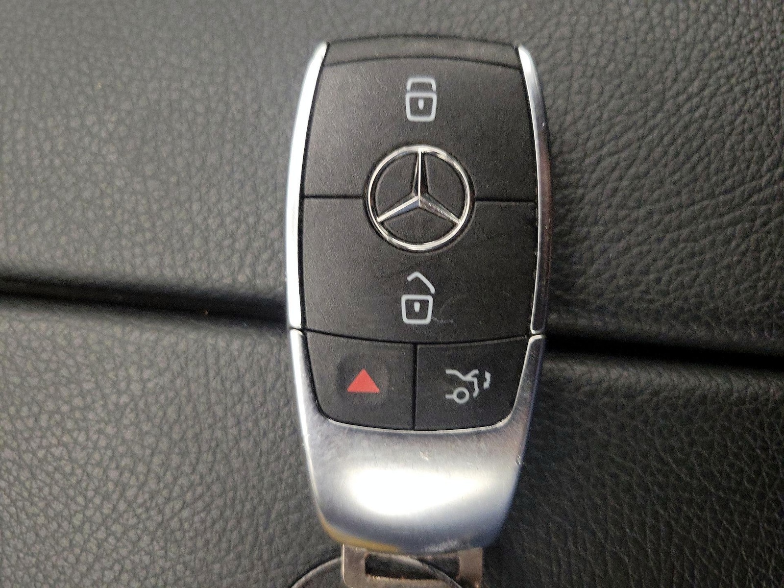 2025 Mercedes-Benz GLA GLA250 - Photo 23