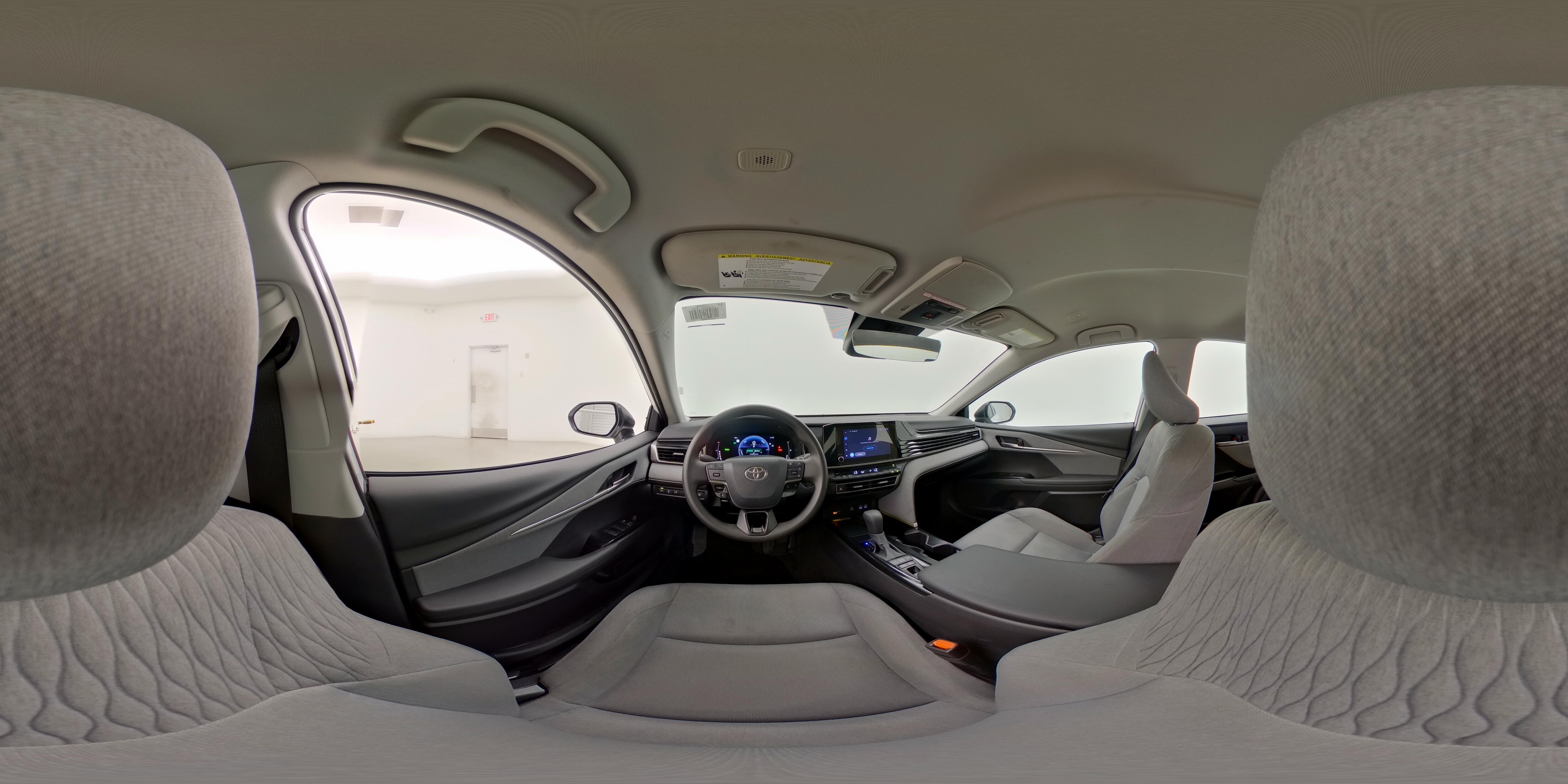 2025 Toyota Camry LE - Photo 26