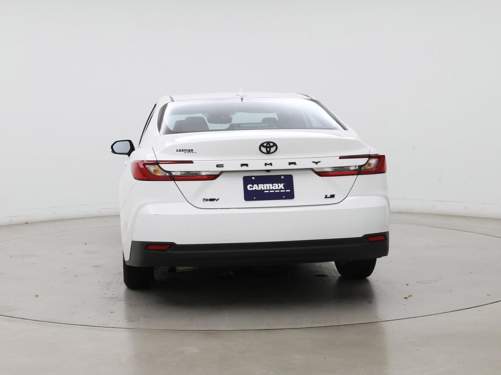 2025 Toyota Camry LE - Photo 7
