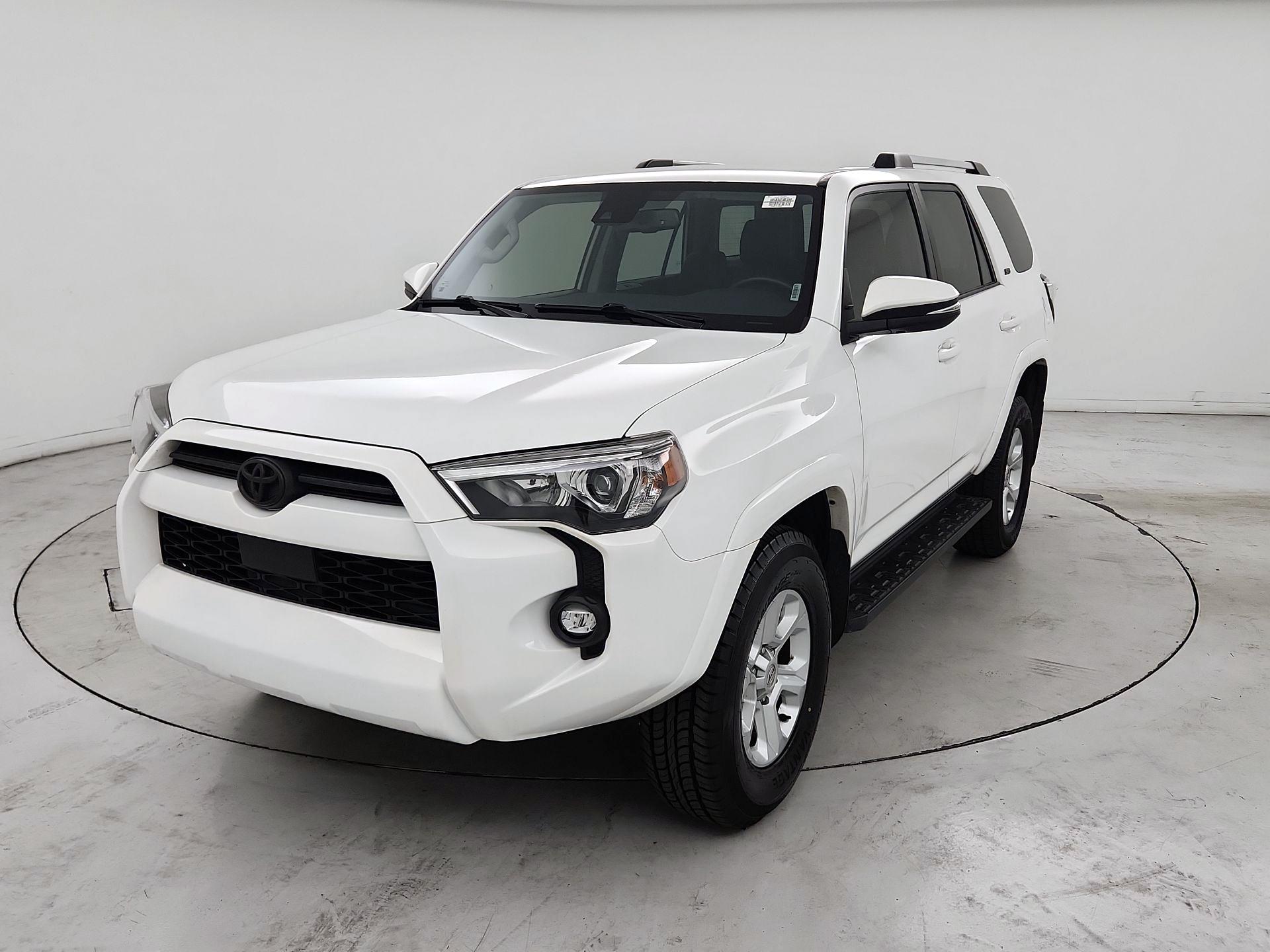 Thumbnail: 2022 Toyota 4Runner - 3