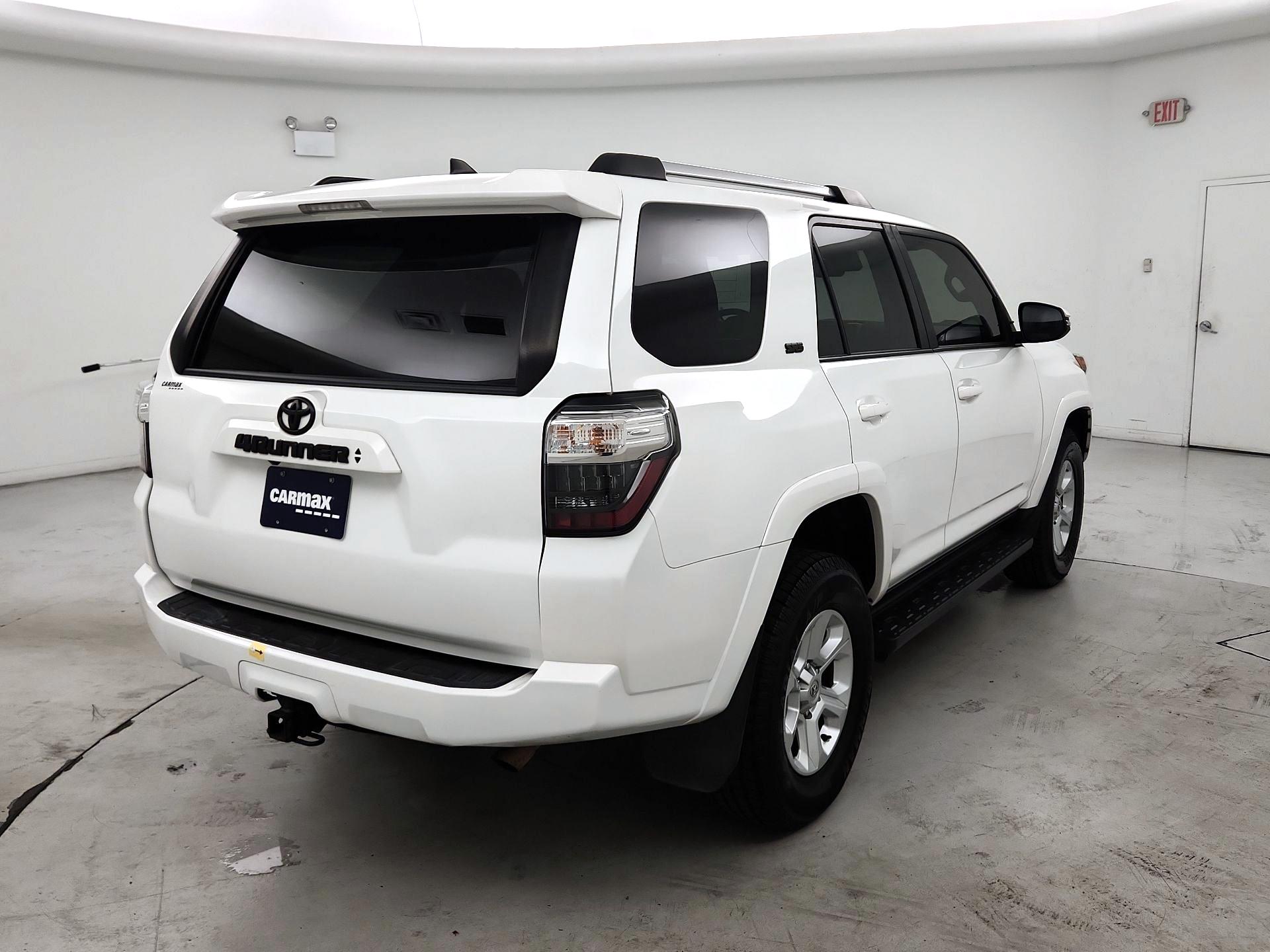 Thumbnail: 2022 Toyota 4Runner - 5