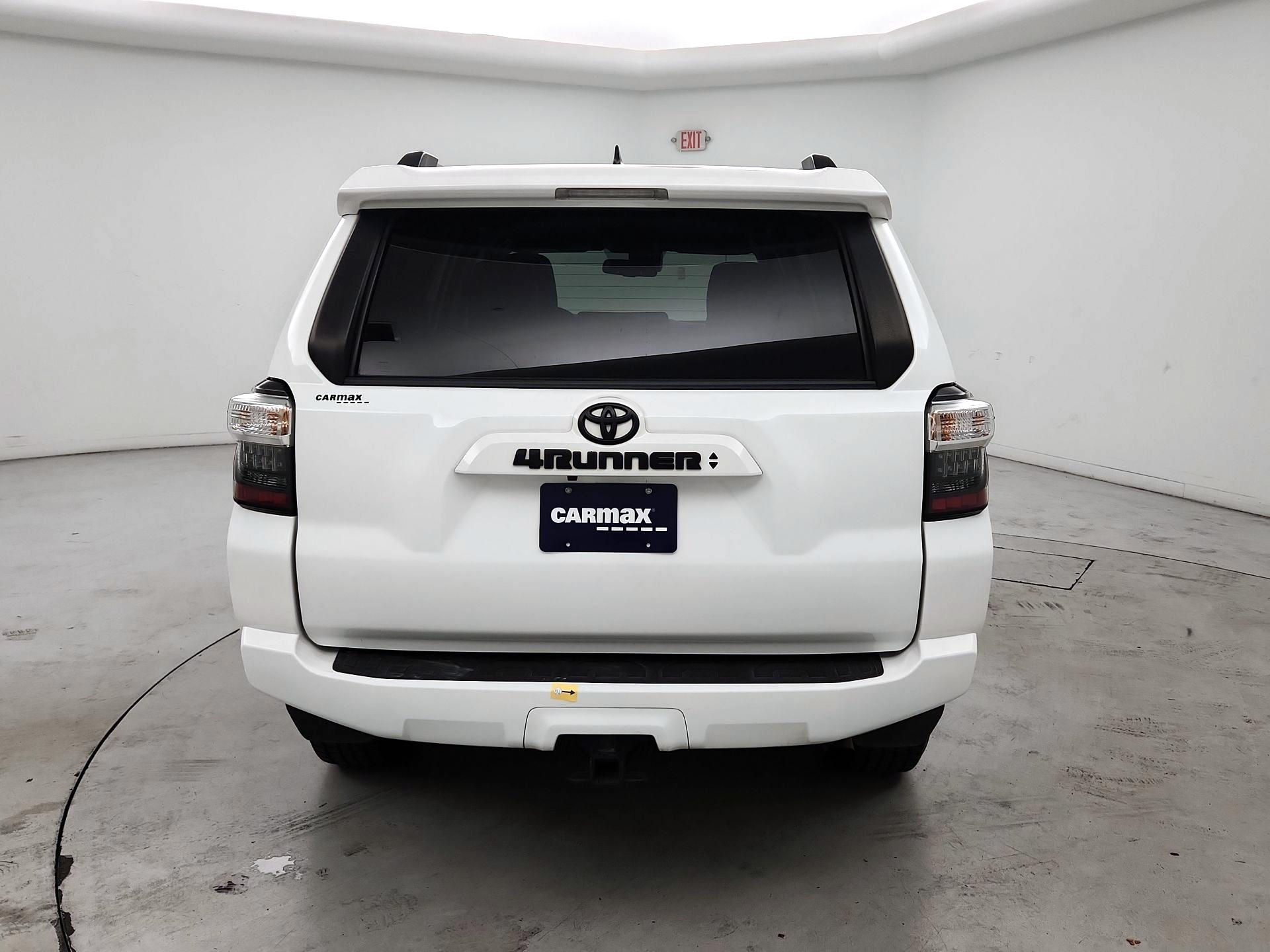 Thumbnail: 2022 Toyota 4Runner - 6