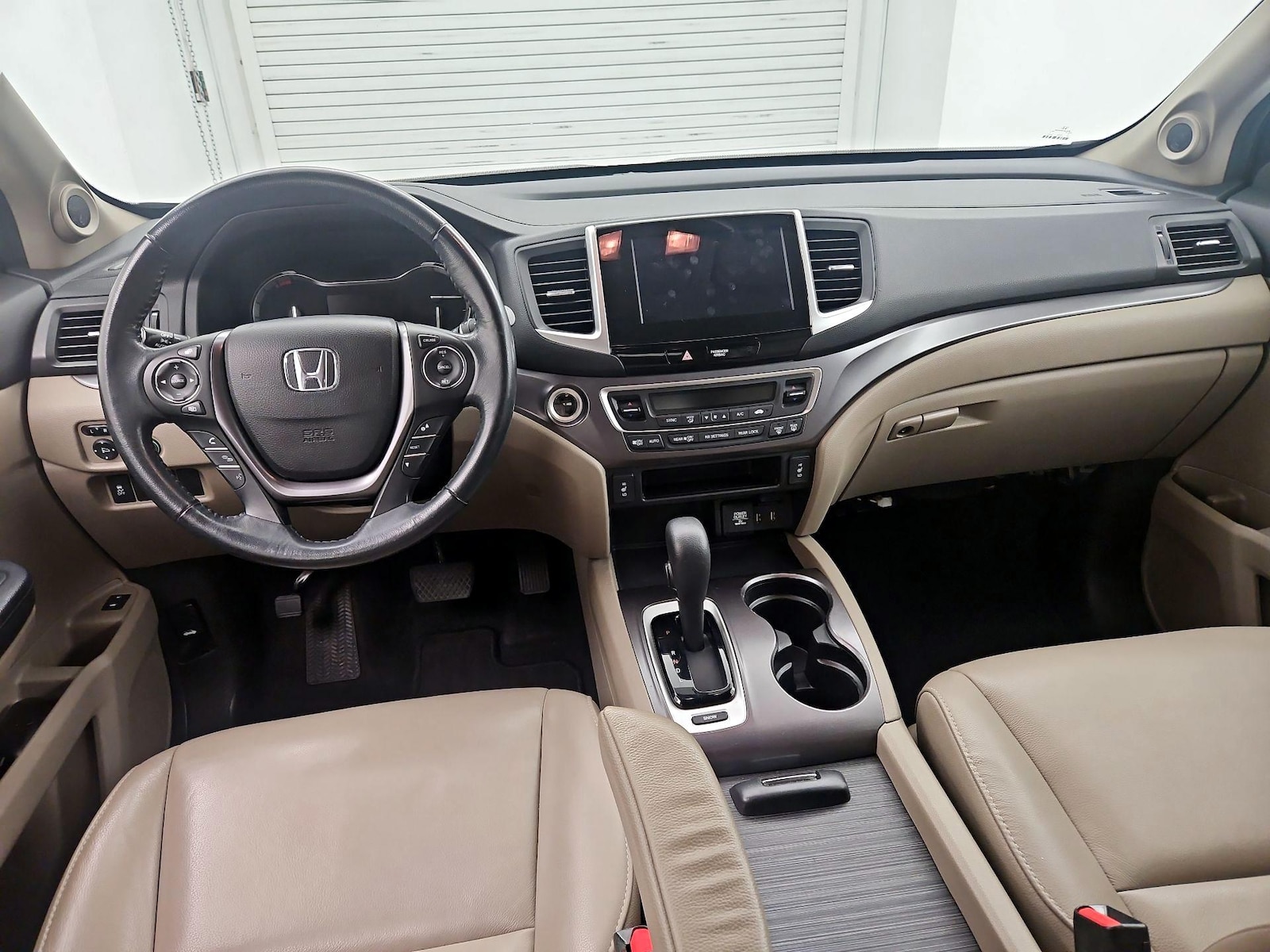 2017 Honda Pilot EX-L - Photo 10