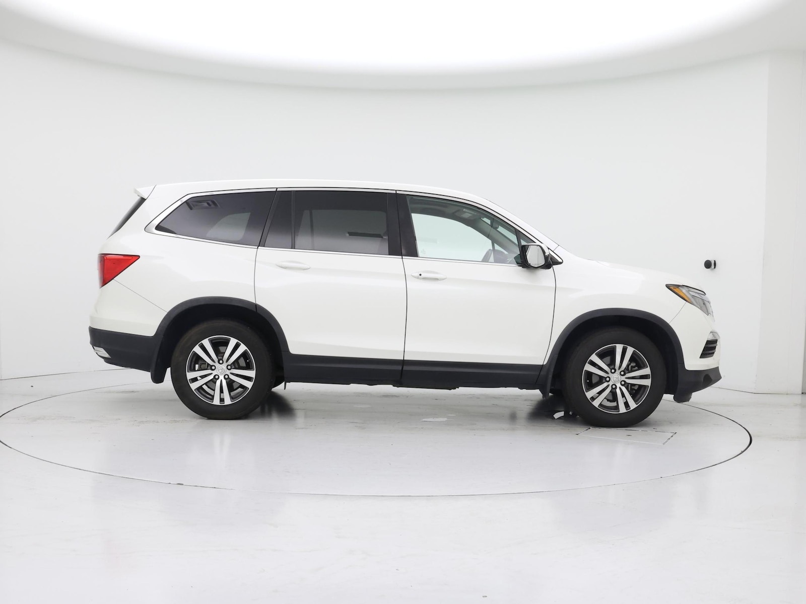 2017 Honda Pilot EX-L - Photo 8