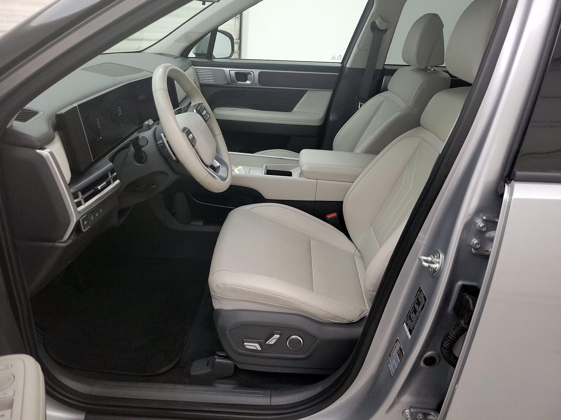 Thumbnail: 2025 Hyundai Santa Fe - 11