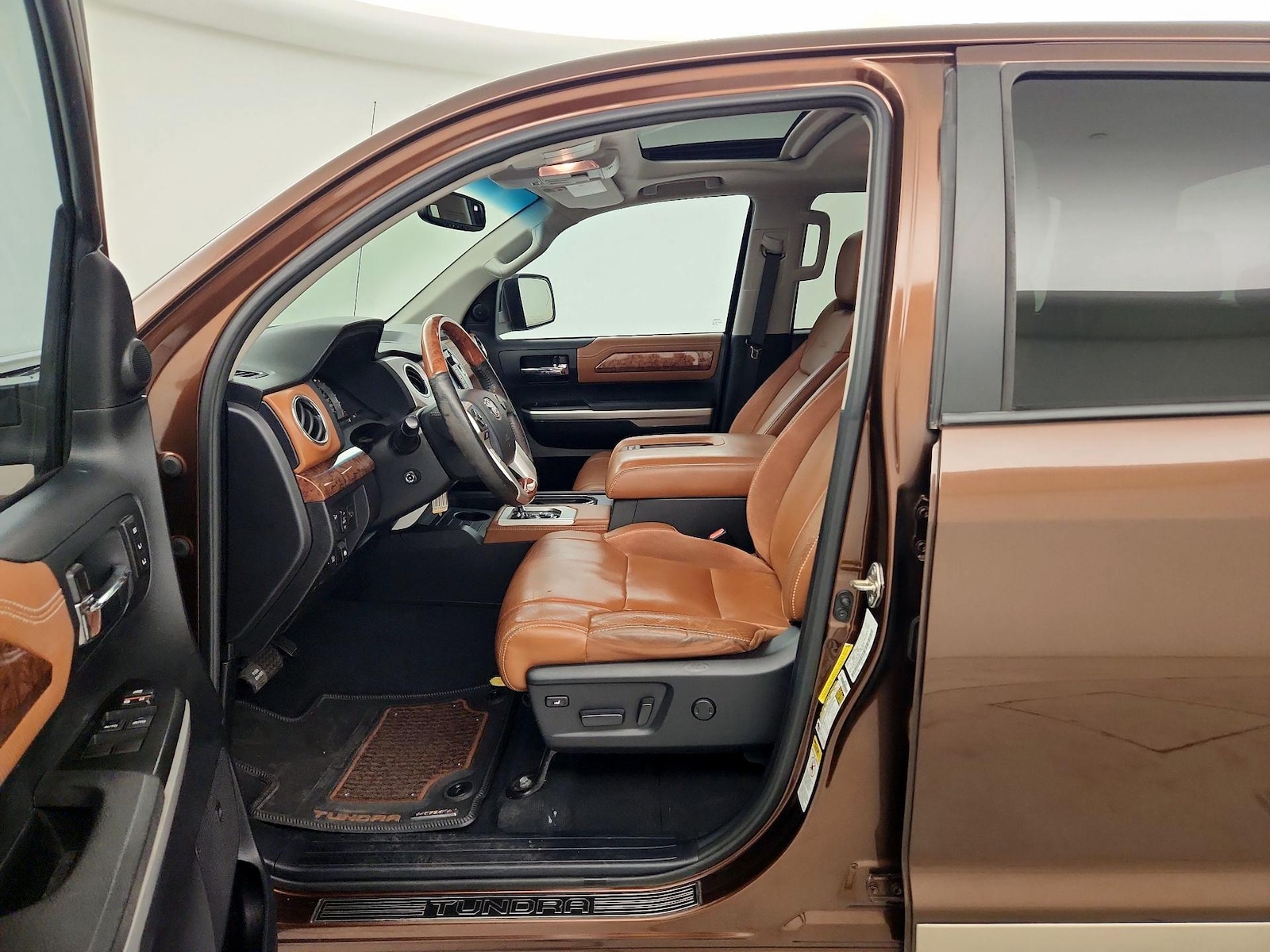 2015 Toyota Tundra 1794 Edition - Photo 10