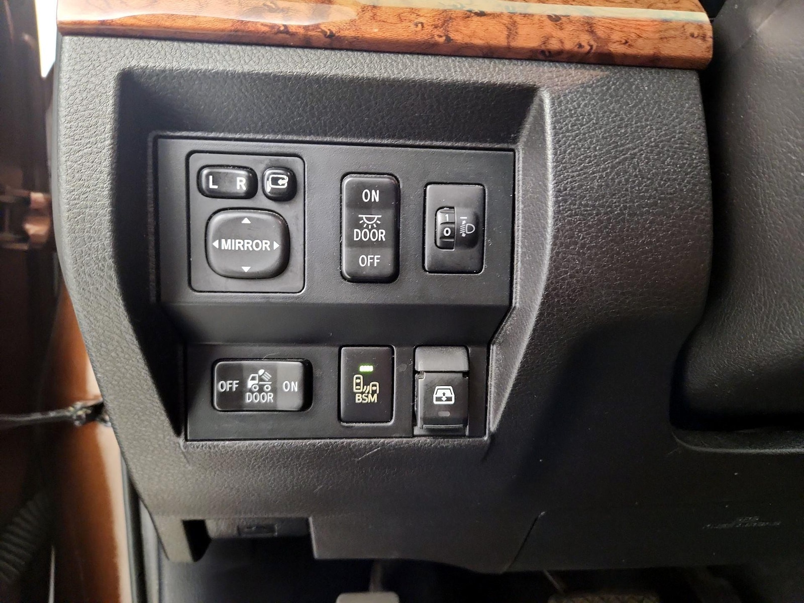 2015 Toyota Tundra 1794 Edition - Photo 12