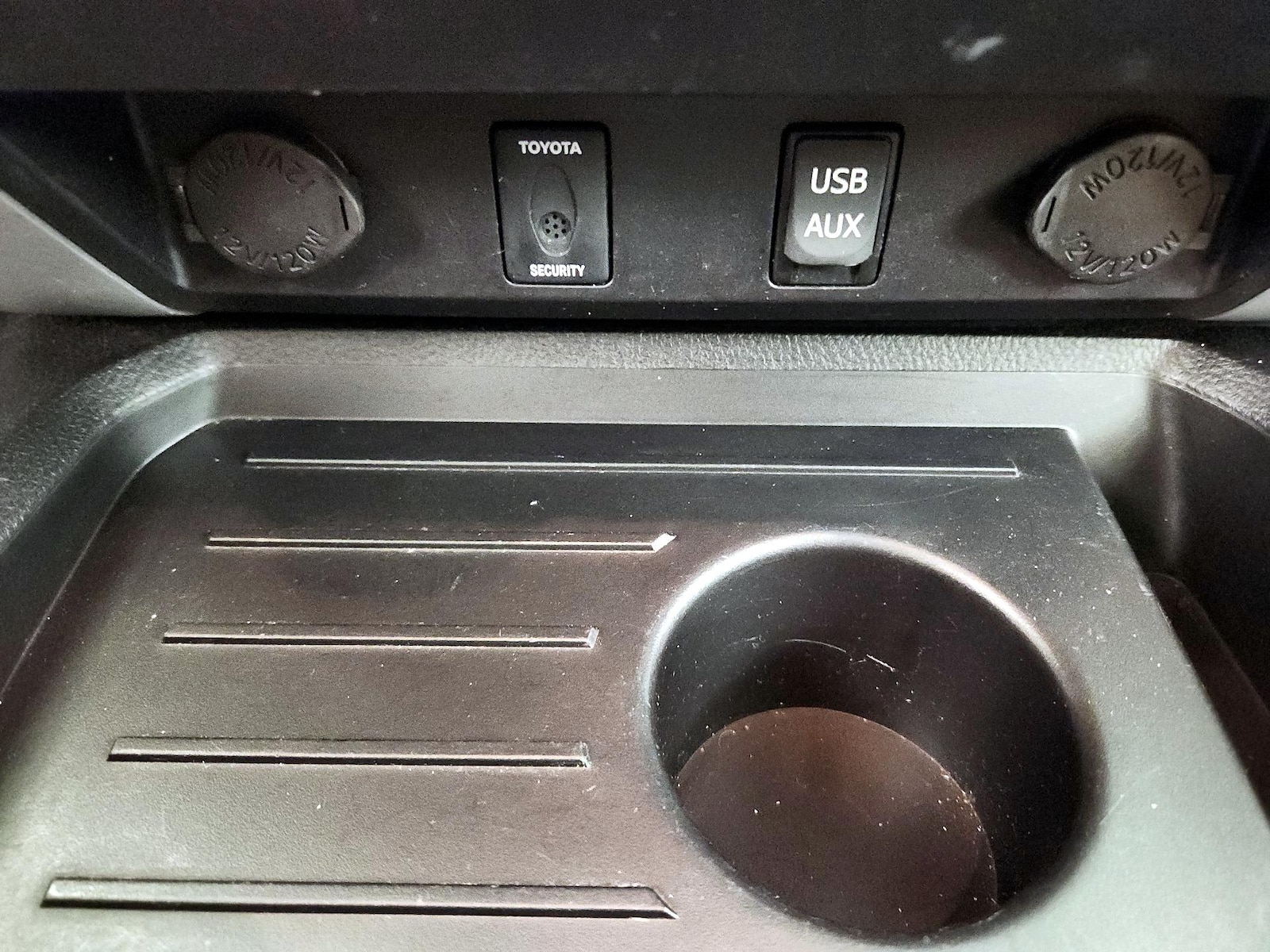 2015 Toyota Tundra 1794 Edition - Photo 18