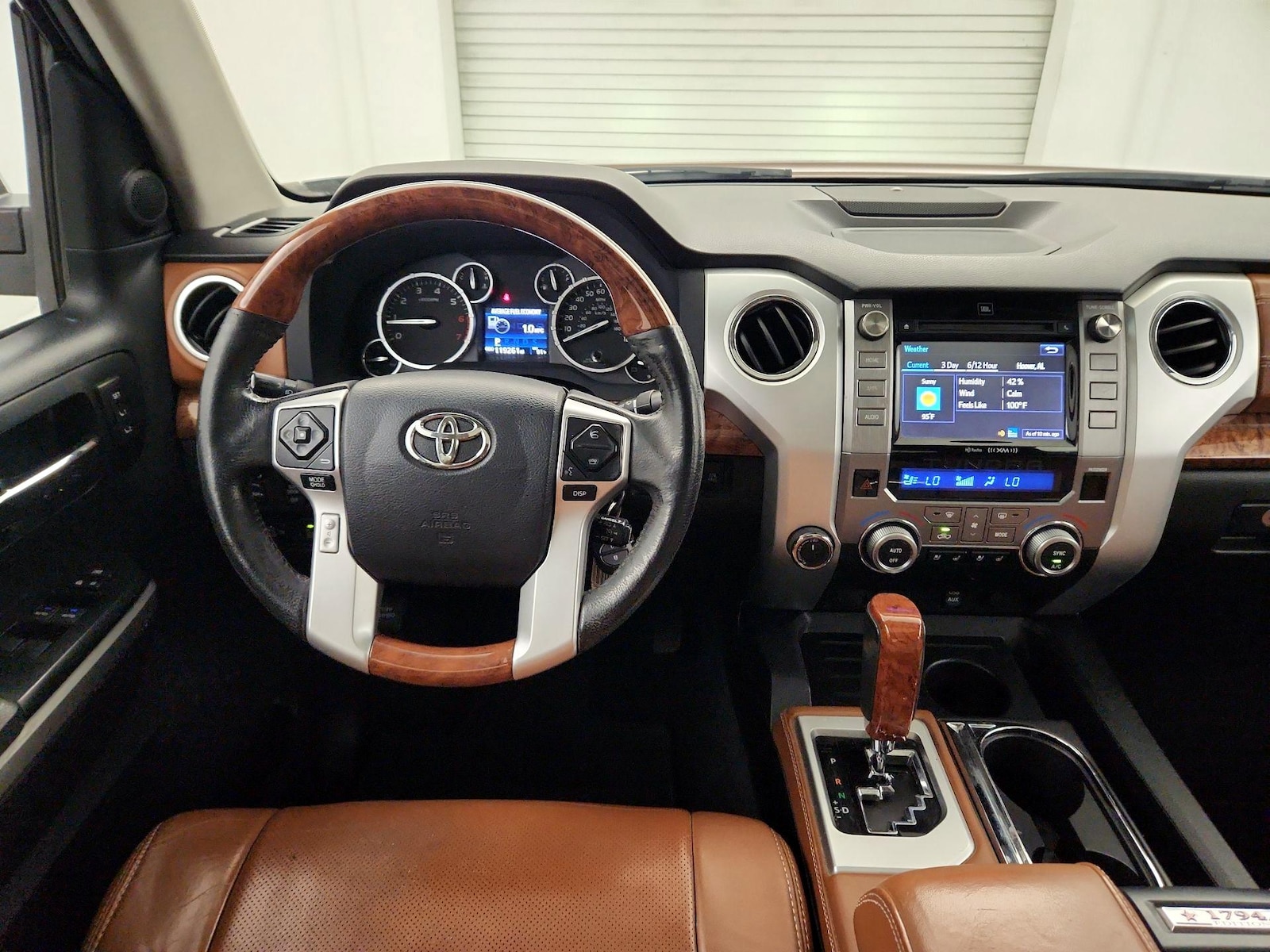 2015 Toyota Tundra 1794 Edition - Photo 9