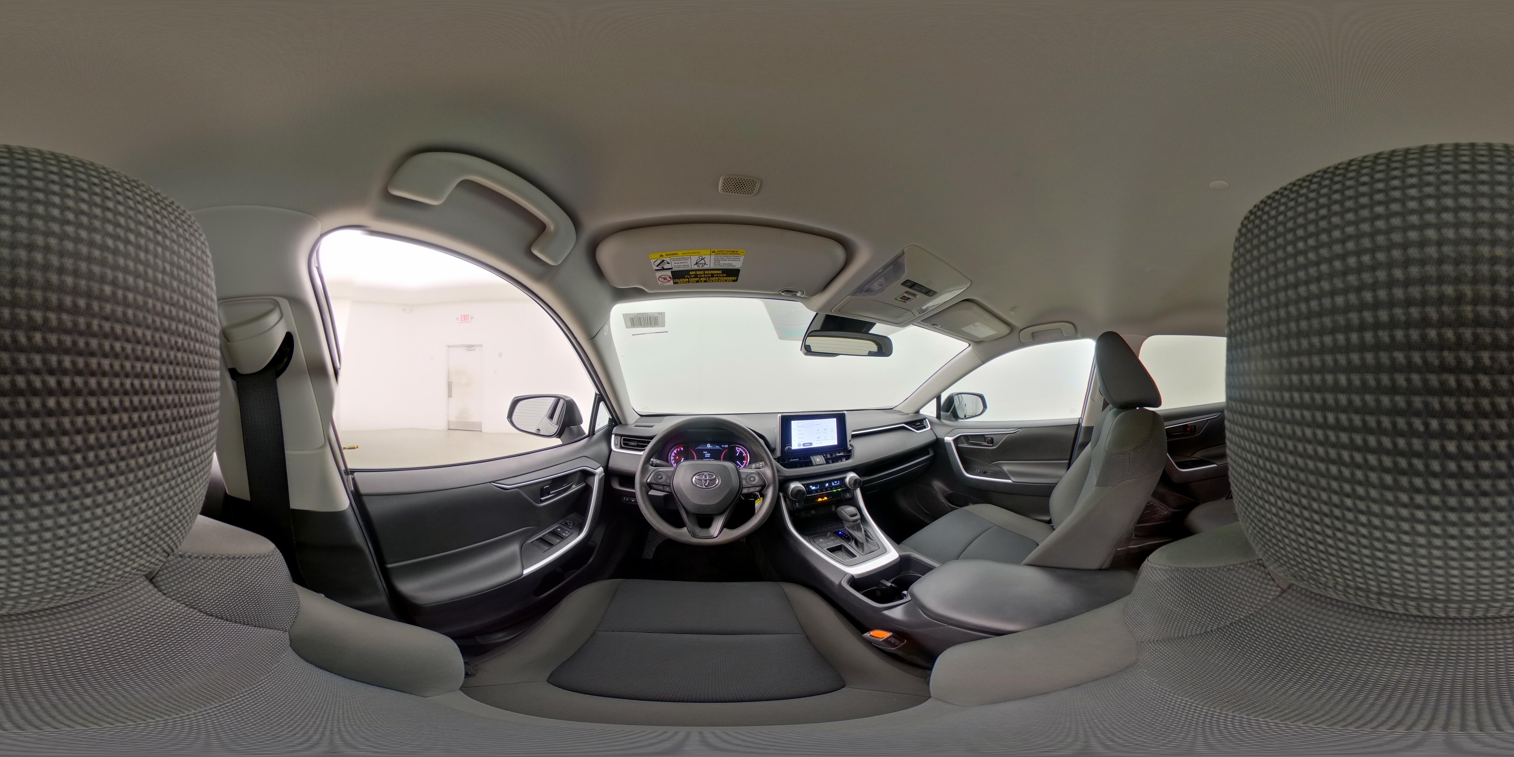 2025 Toyota RAV4 LE - Photo 26