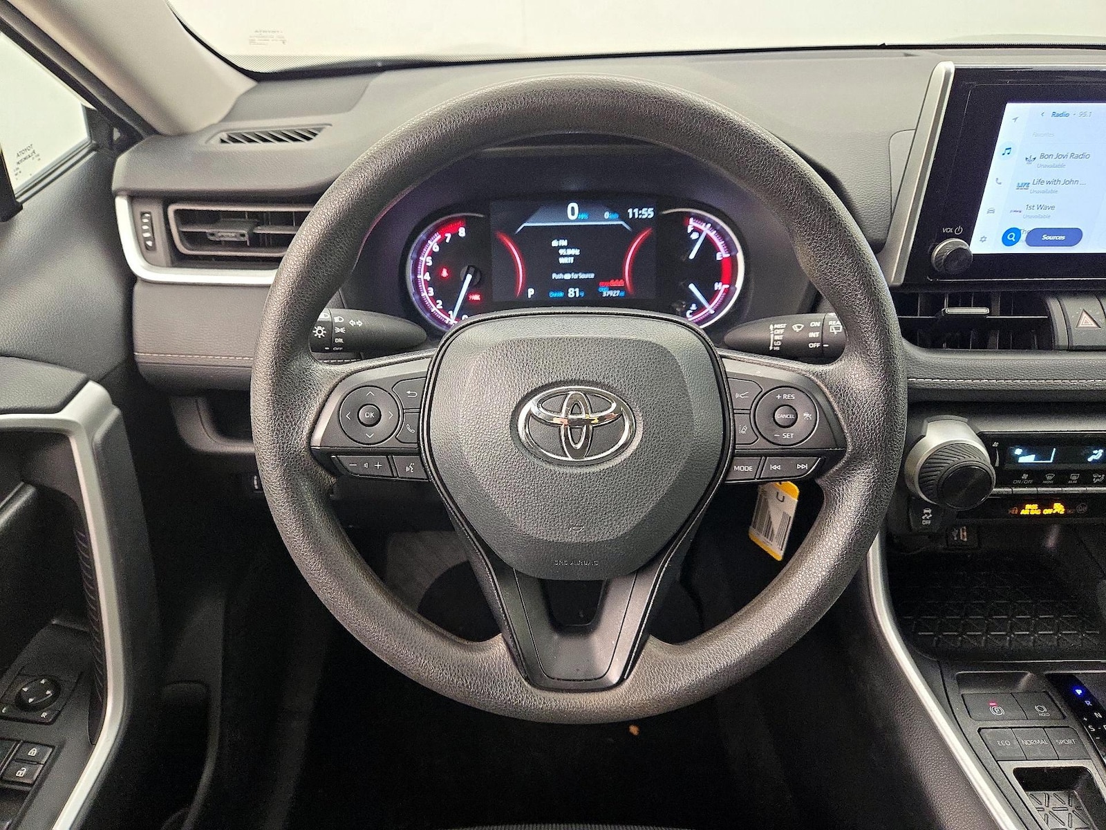 2025 Toyota RAV4 LE - Photo 11
