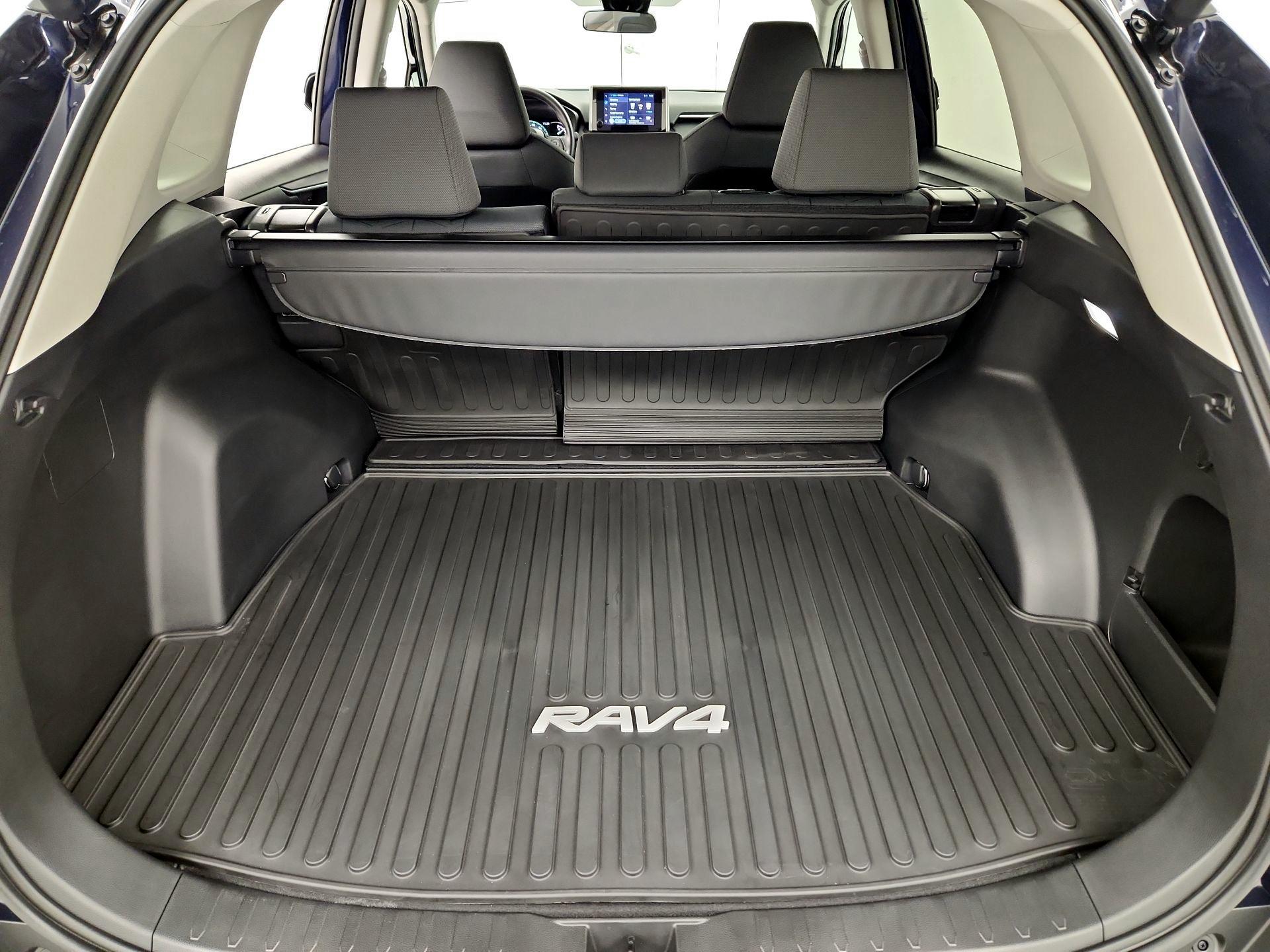 Thumbnail: 2025 Toyota RAV4 - 19