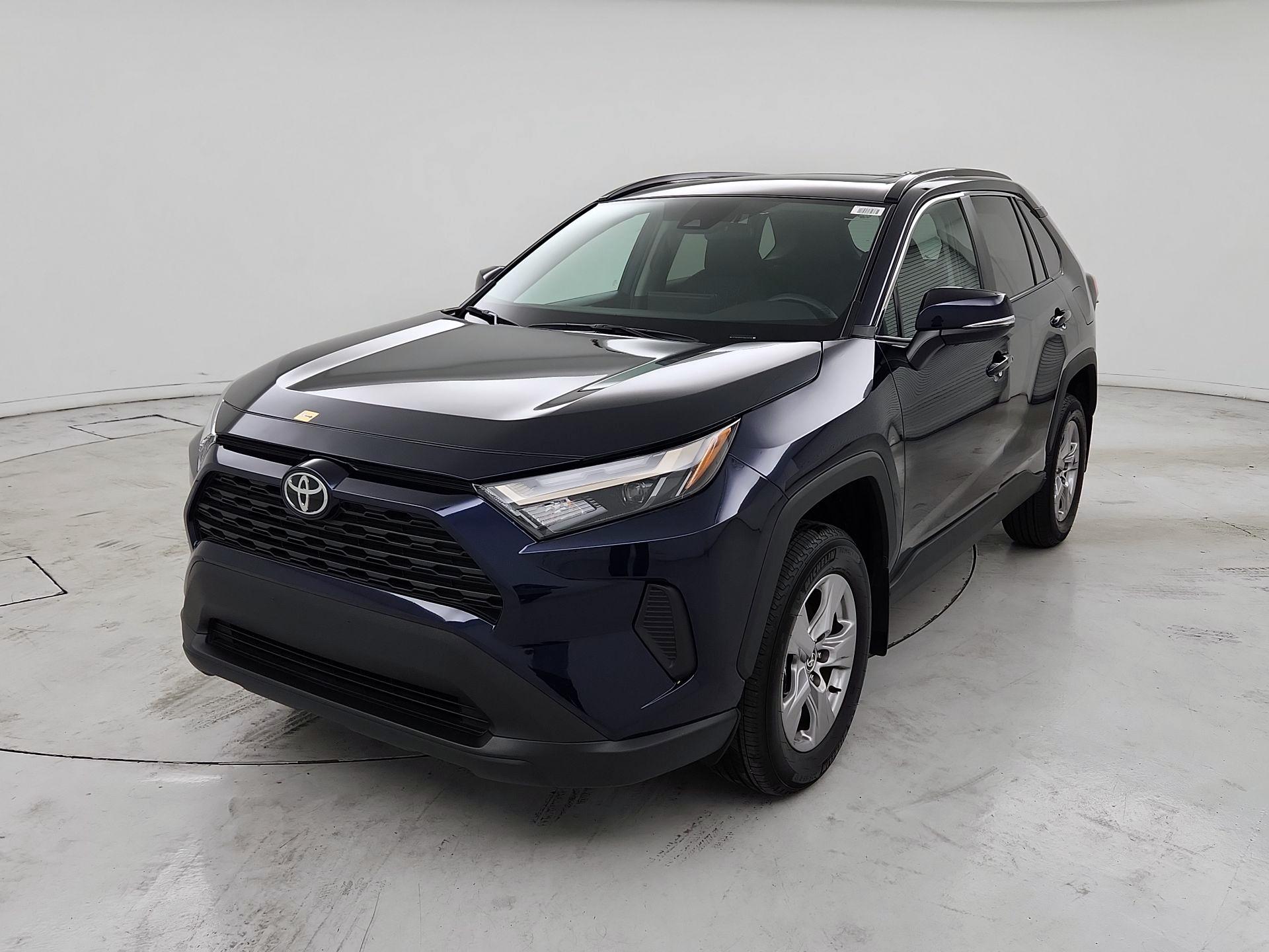 Thumbnail: 2025 Toyota RAV4 - 3