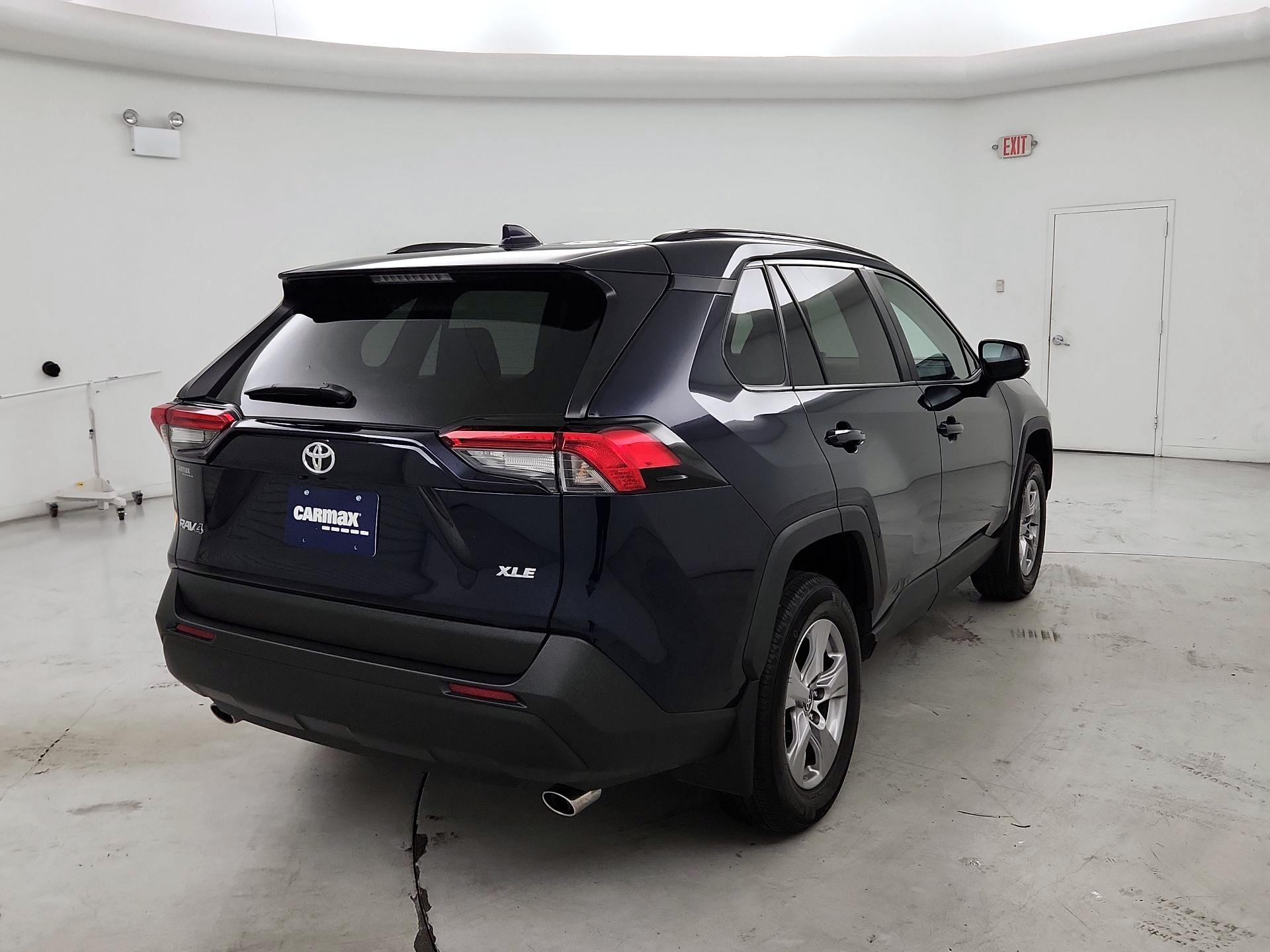 Thumbnail: 2025 Toyota RAV4 - 5