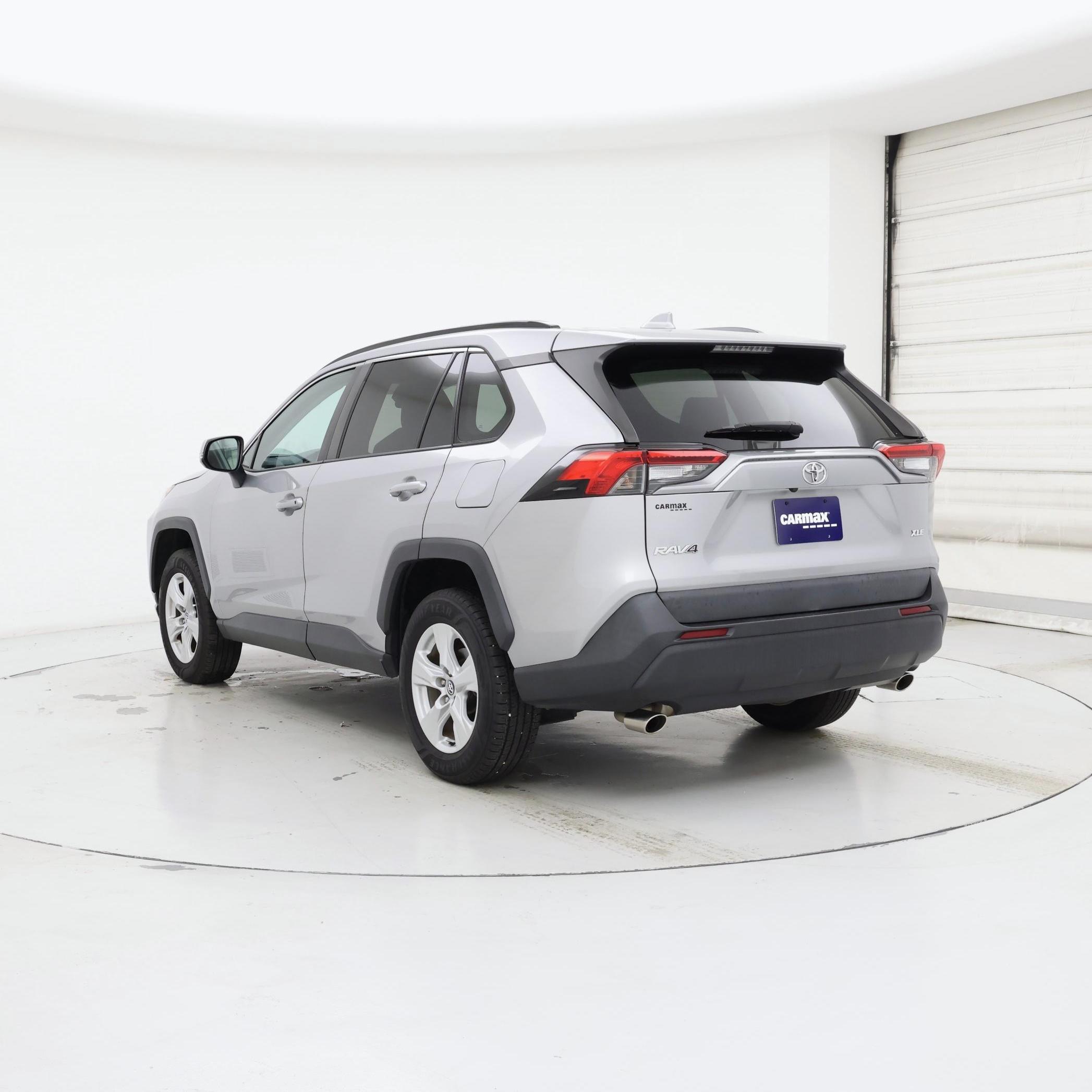 Thumbnail: 2020 Toyota RAV4 - 2