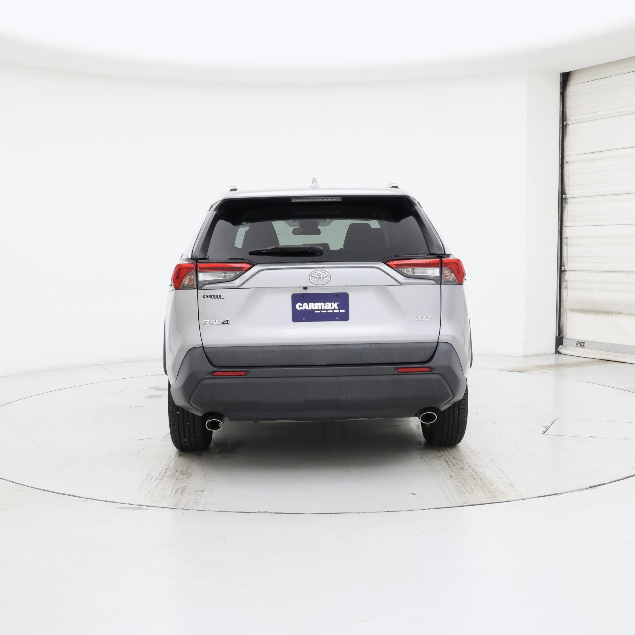 Thumbnail: 2020 Toyota RAV4 - 6