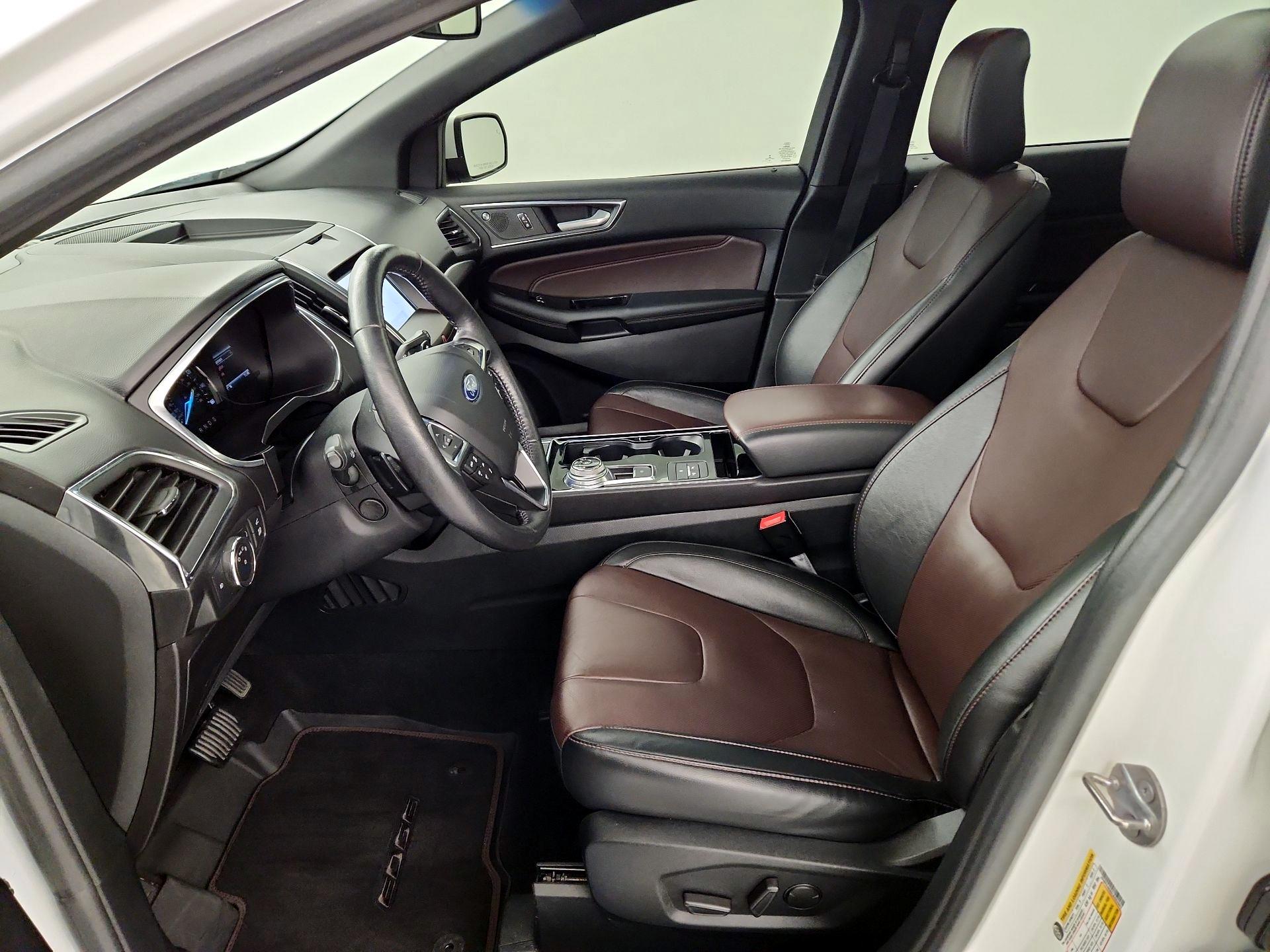Thumbnail: 2020 Ford Edge - 9
