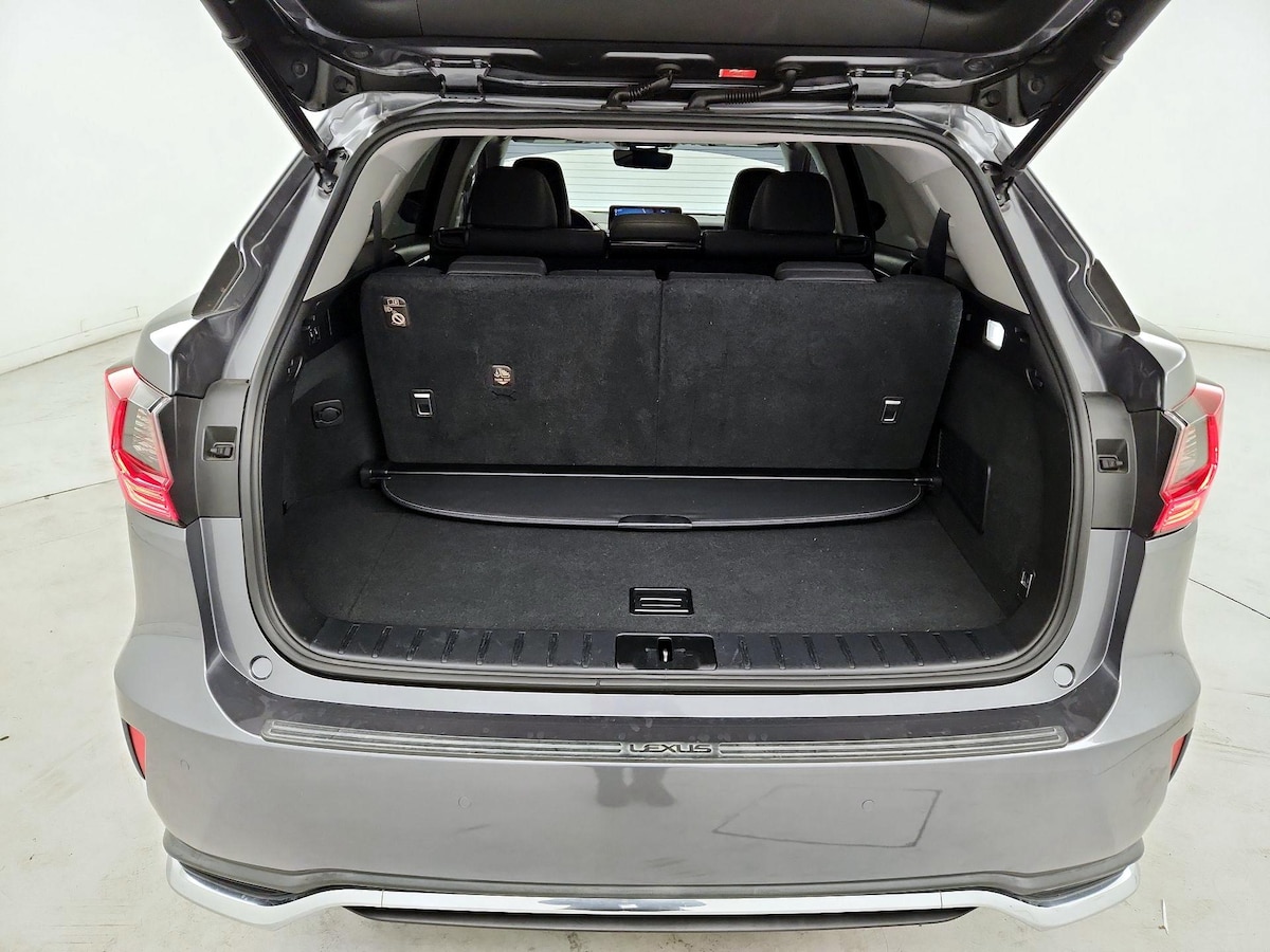 Trunk/Cargo (Seats Up)