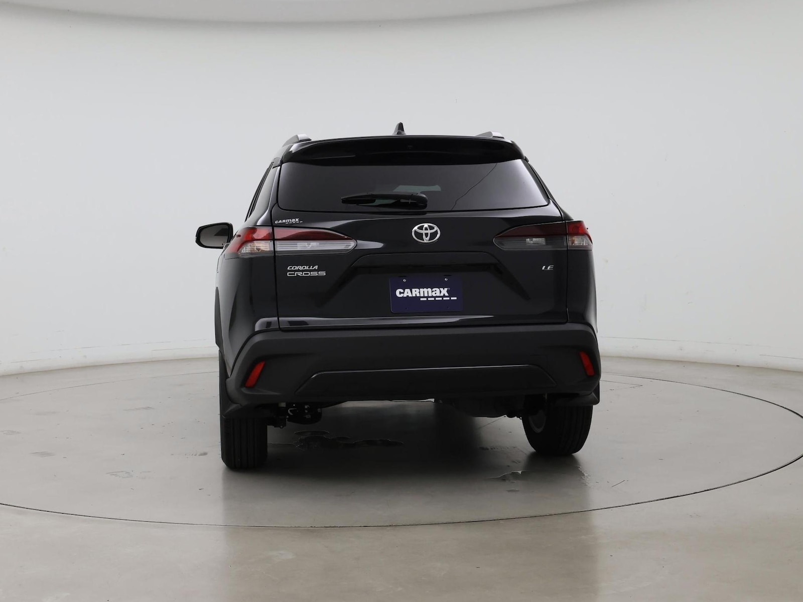 2026 Toyota Corolla Cross LE - Photo 7