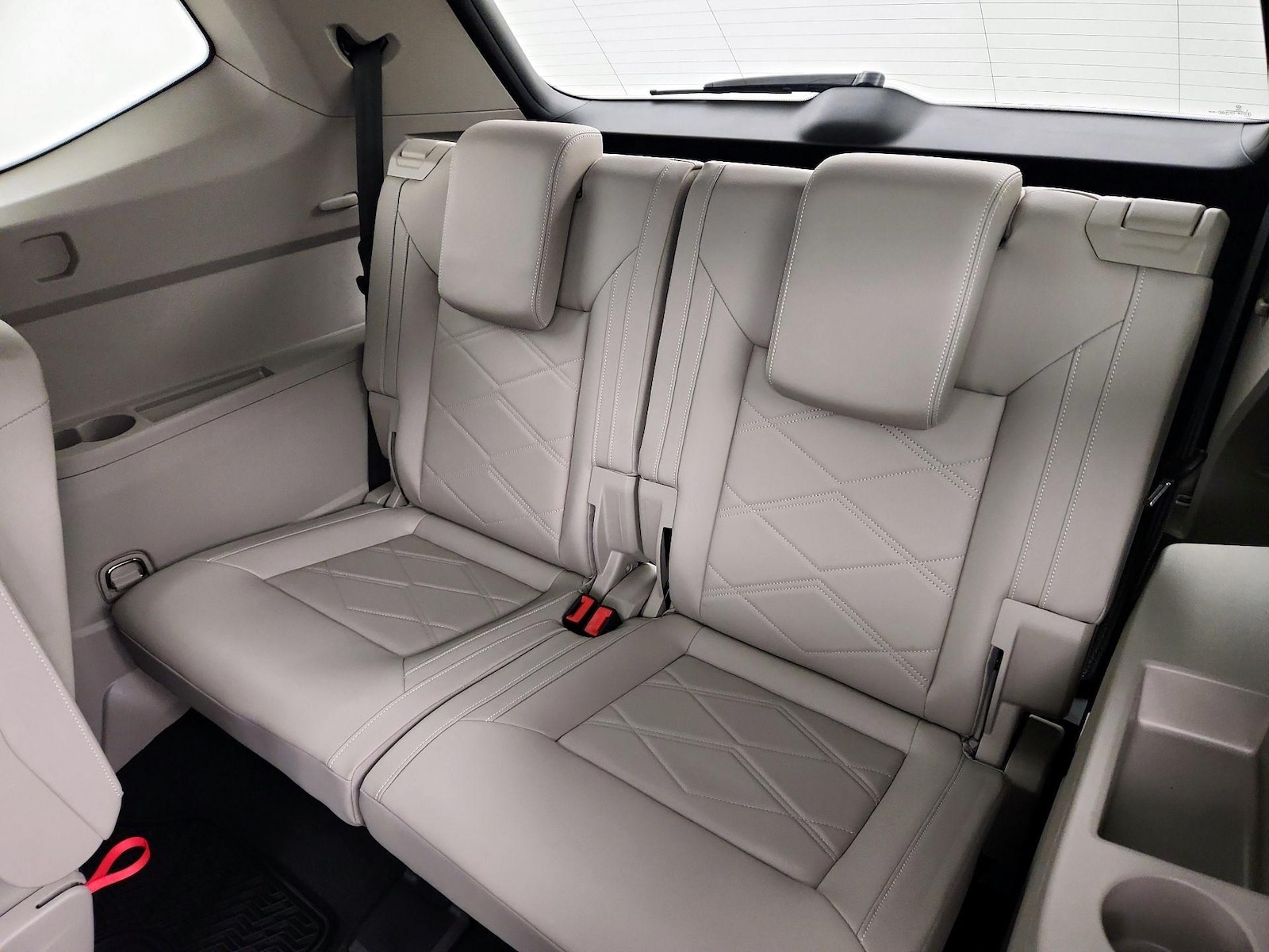 2024 Volkswagen Atlas SE w/Tech - Photo 20