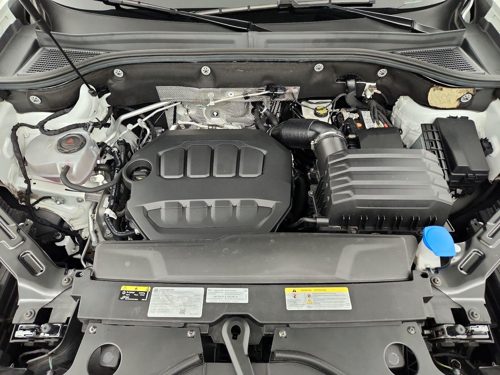 2024 Volkswagen Atlas SE w/Tech - Photo 23