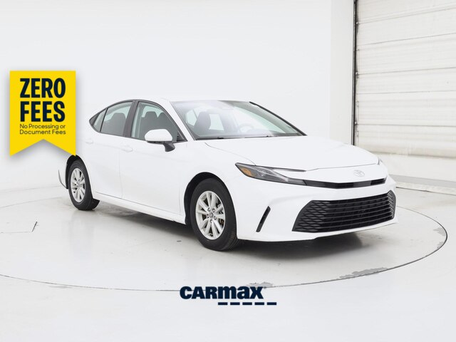 White 2025 Toyota Camry Sedan Front-Wheel Drive Automatic