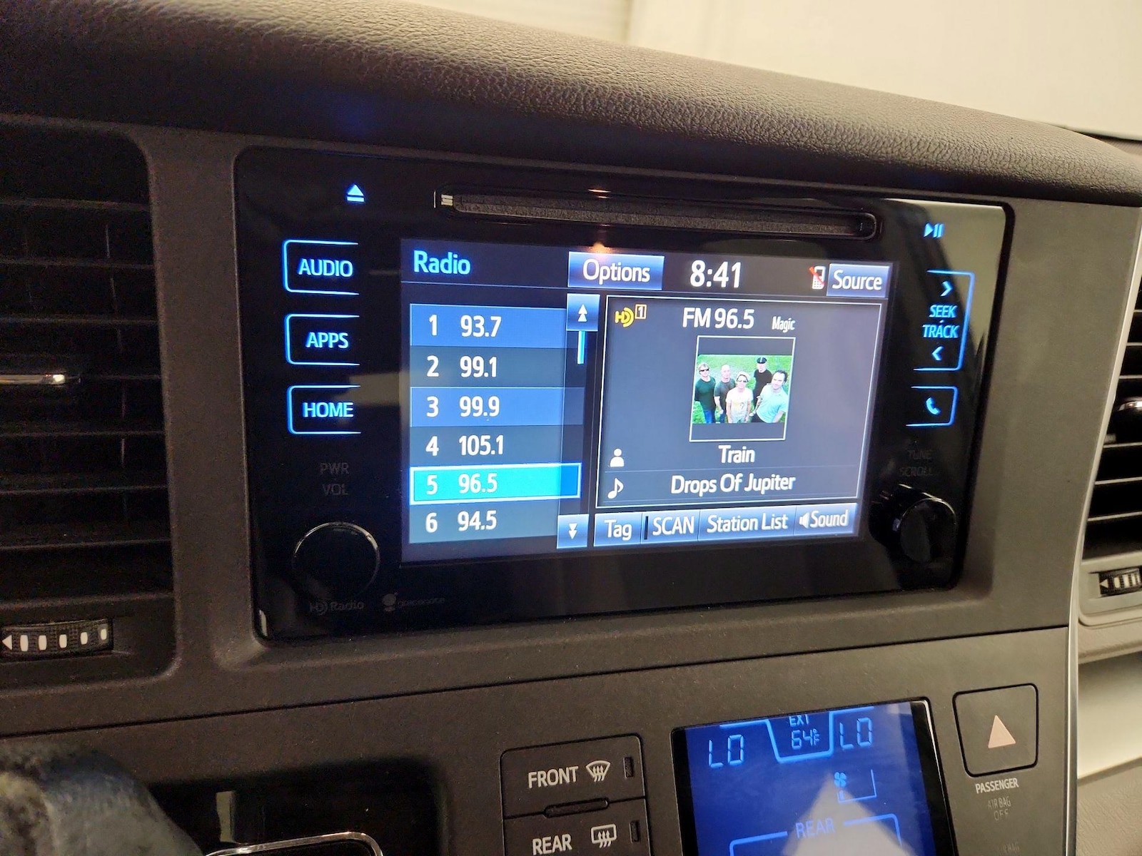 2015 Toyota Sienna LE - Photo 14