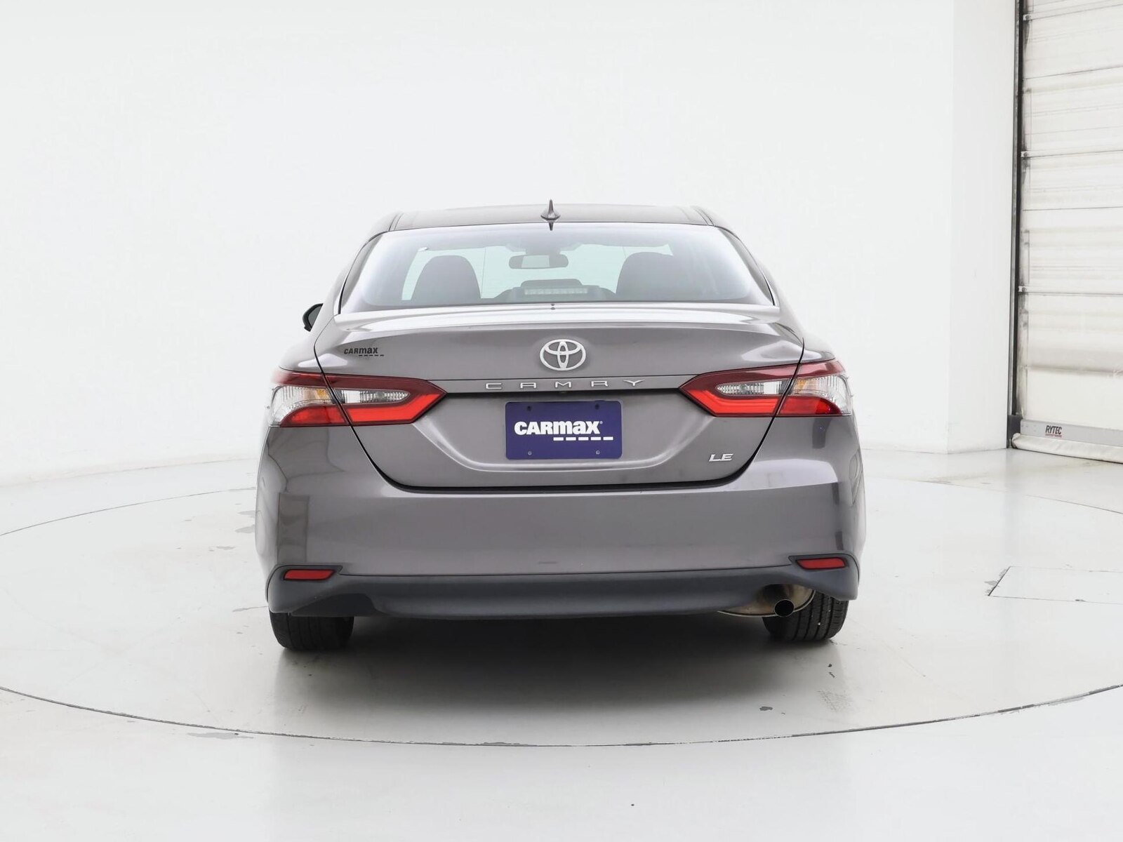 2023 Toyota Camry LE - Photo 7