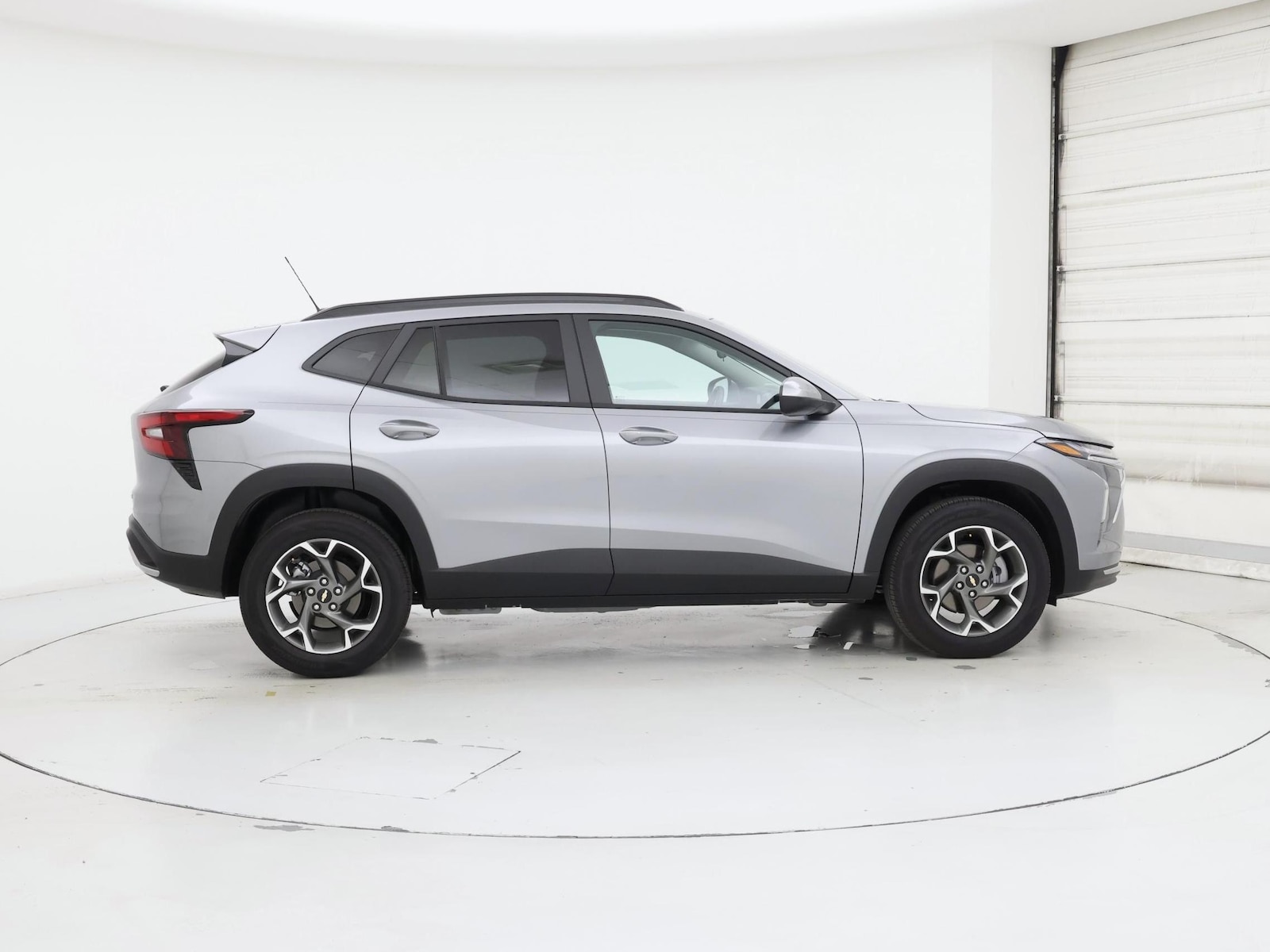 2026 Chevrolet Trax LT - Photo 8