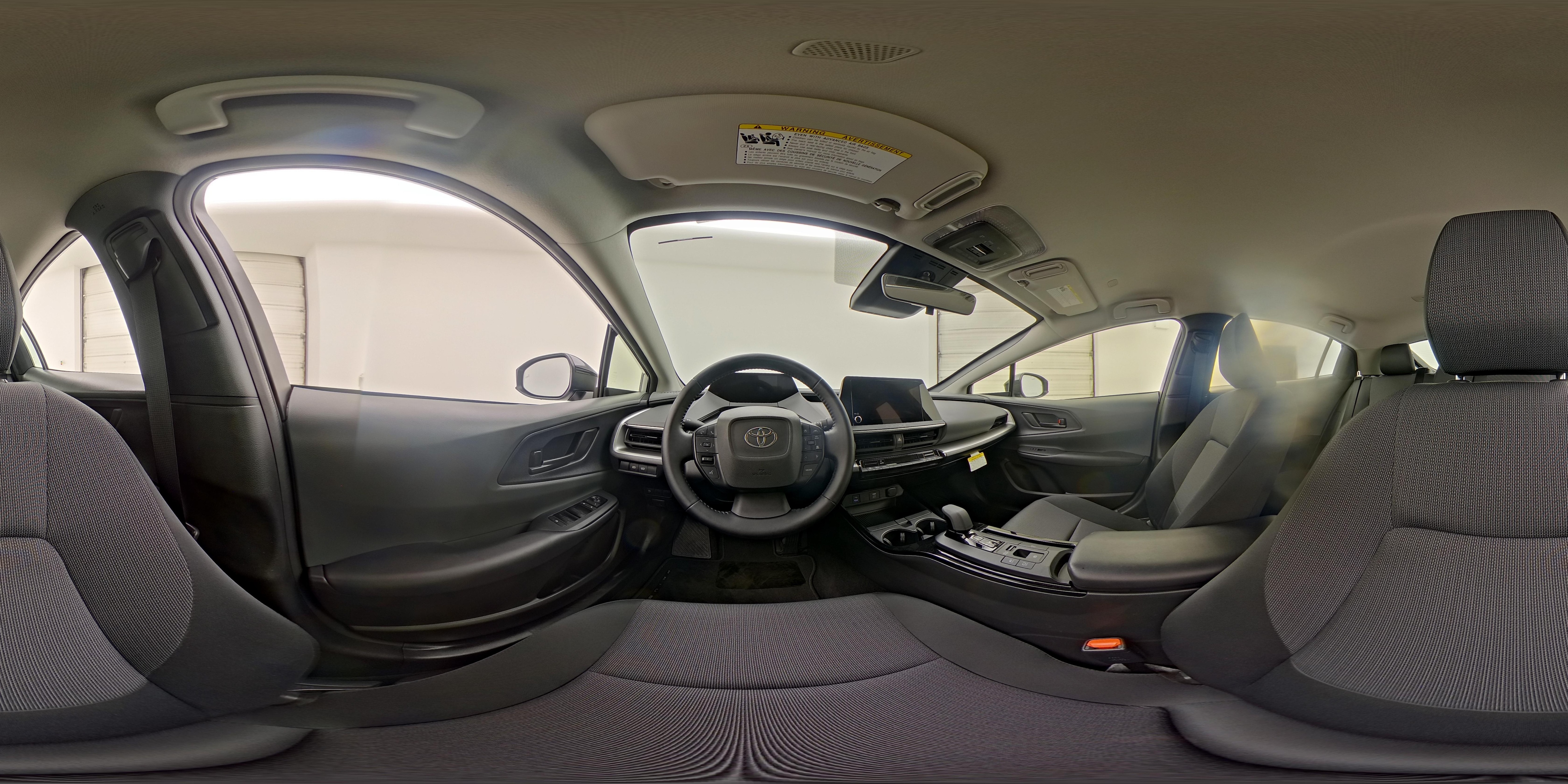 2026 Toyota Prius LE - Photo 26