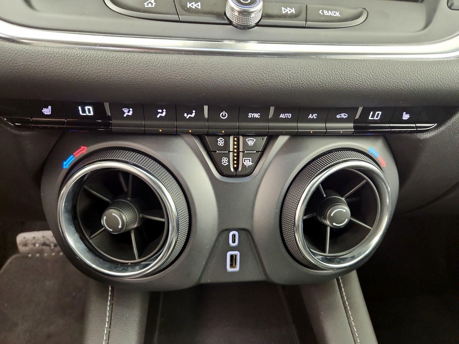 2025 Chevrolet Blazer 2LT - Photo 15