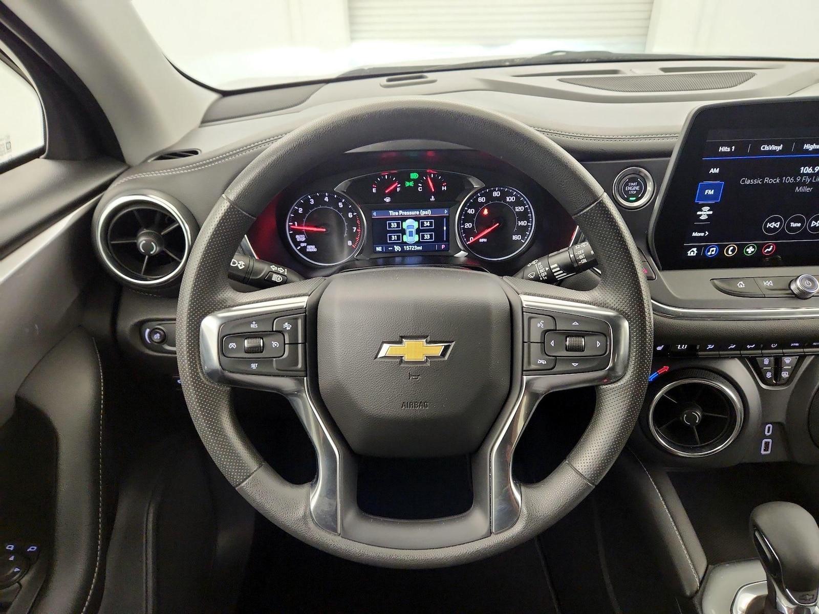 2025 Chevrolet Blazer 2LT - Photo 9