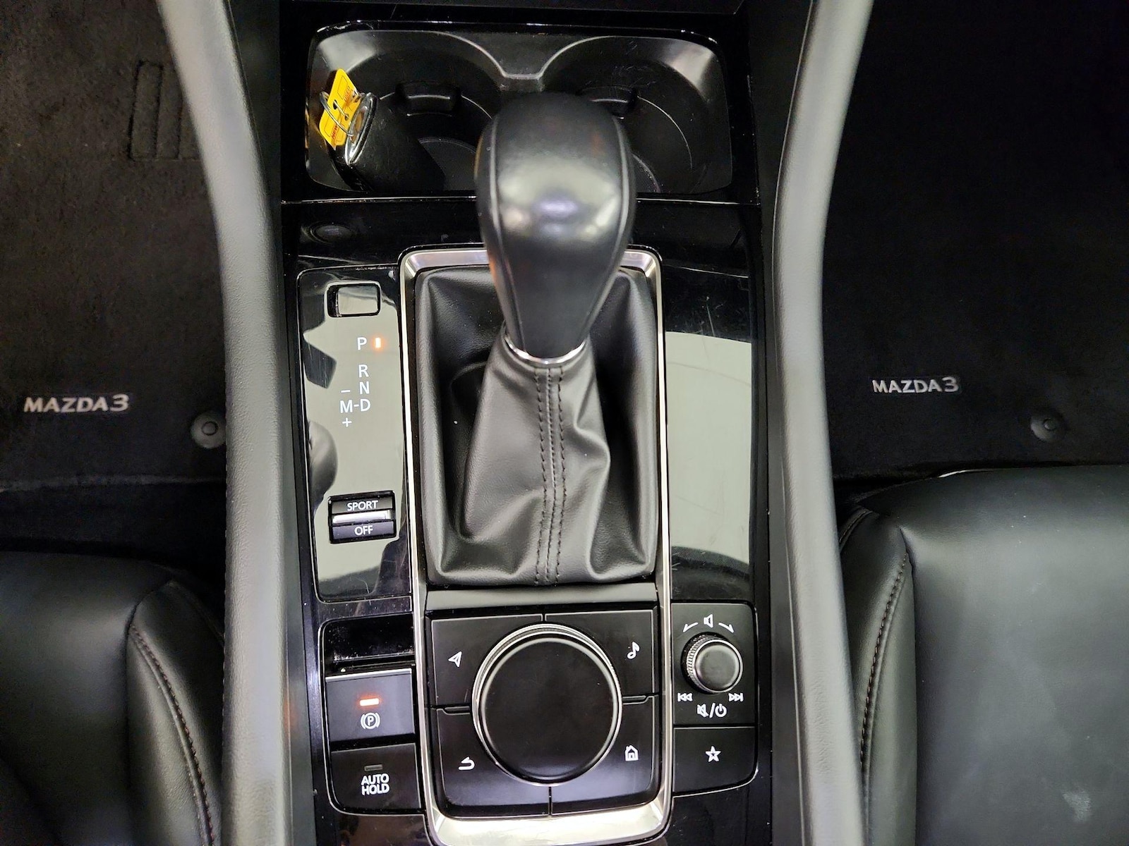 2025 Mazda Mazda3 Preferred - Photo 17