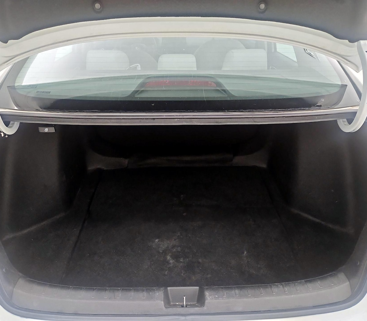 Trunk/Cargo (Seats Up)