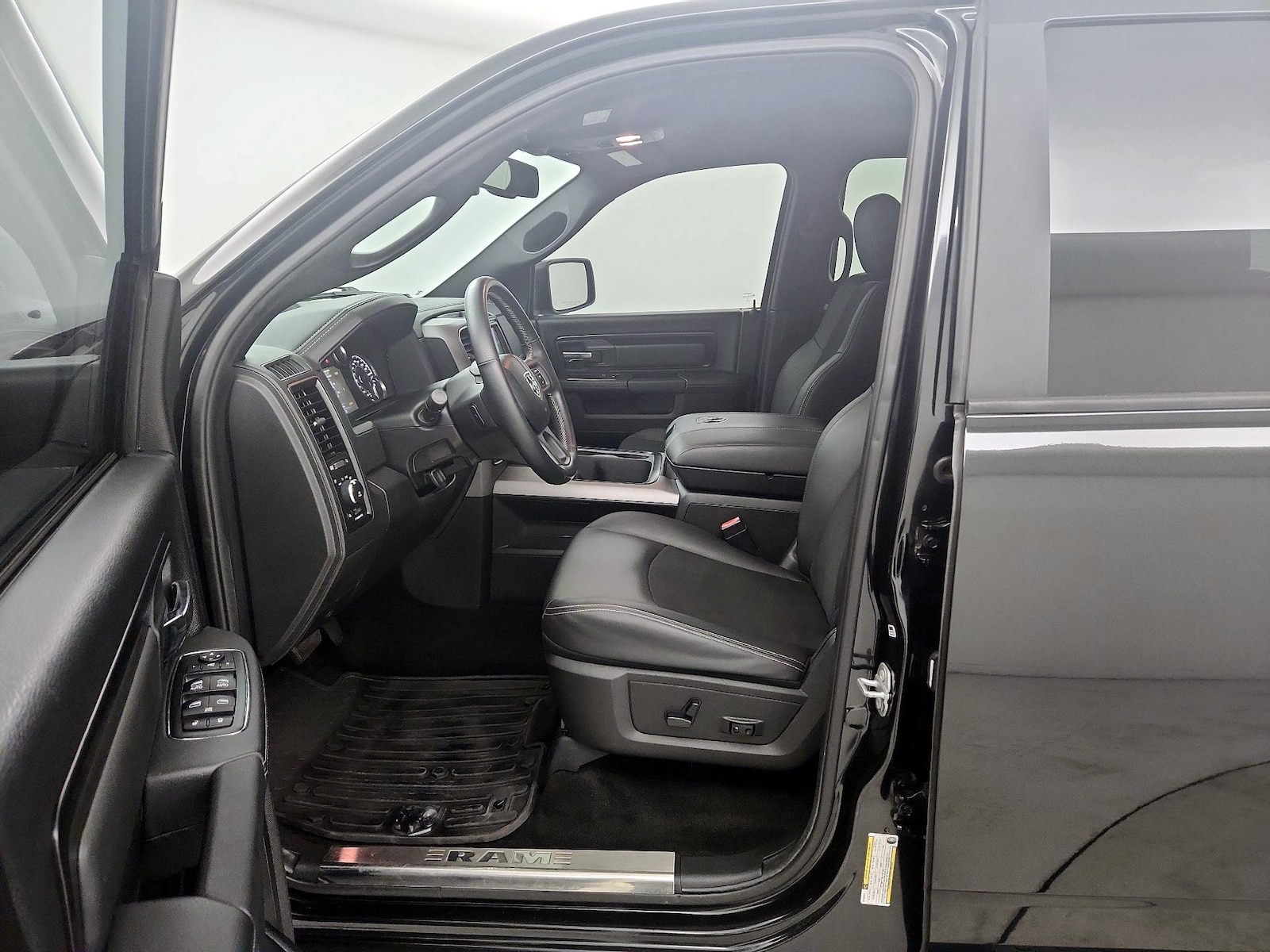 2017 RAM Ram 1500 Pickup Rebel - Photo 10