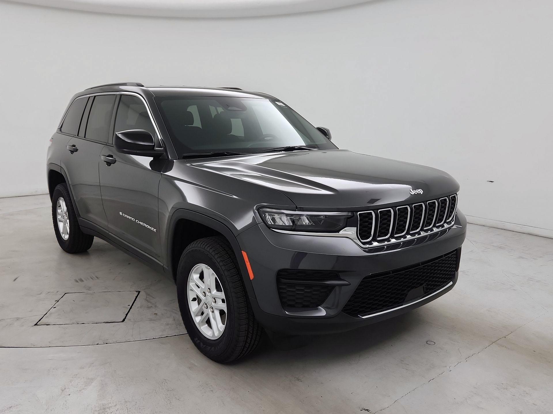 Gray 2025 Jeep Grand Cherokee SUV / Crossover Four-Wheel Drive Automatic