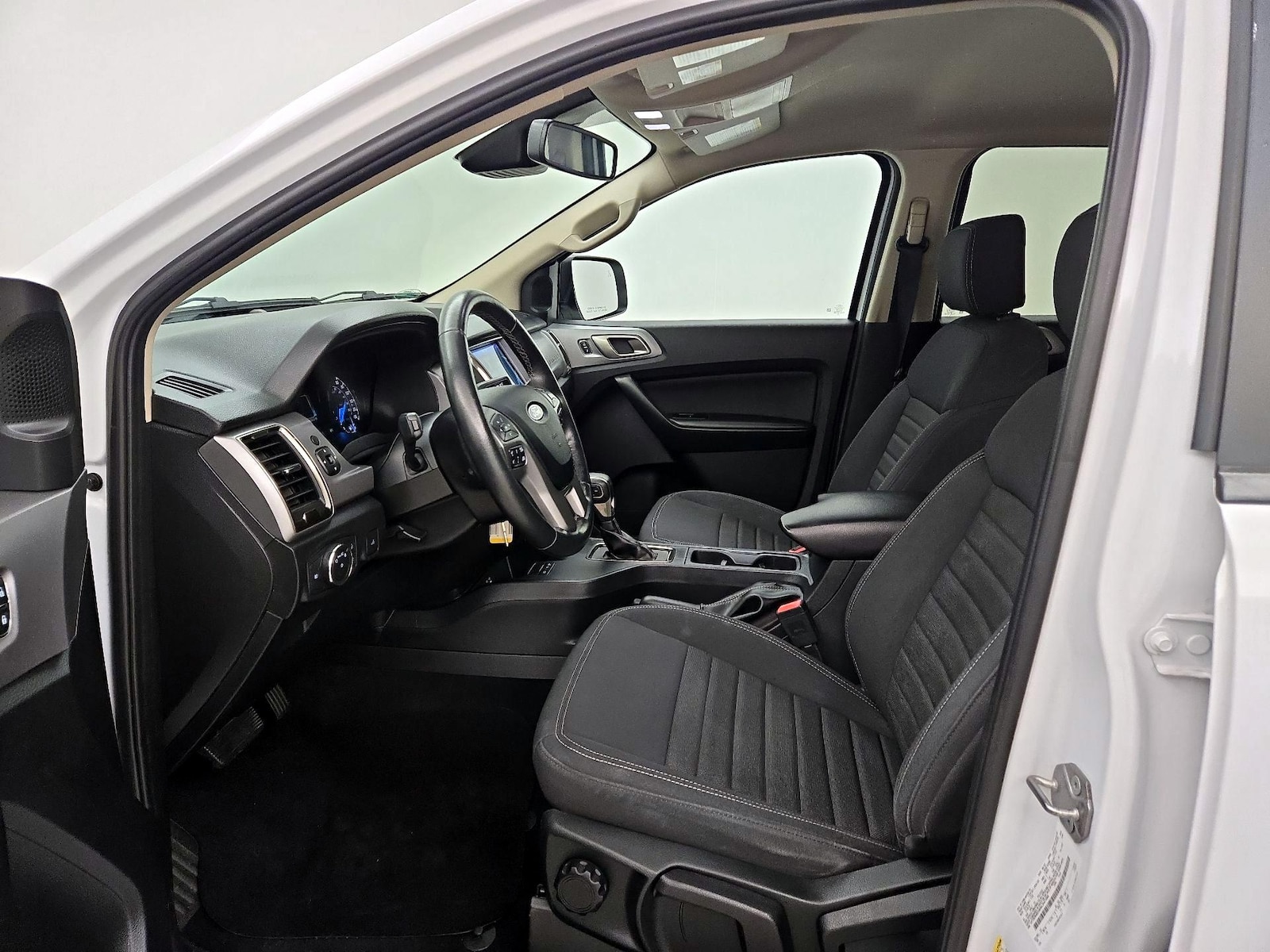 2022 Ford Ranger XLT - Photo 12
