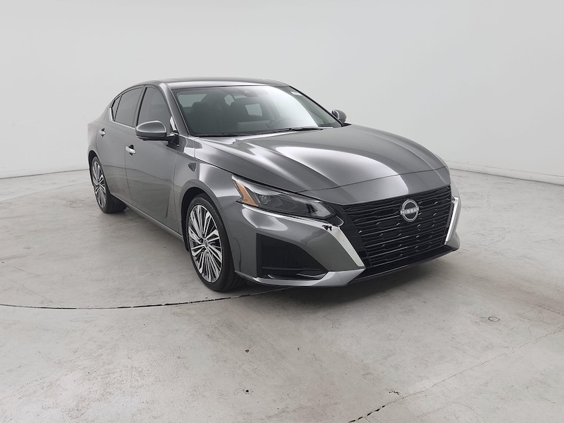 2025 Nissan Altima SL