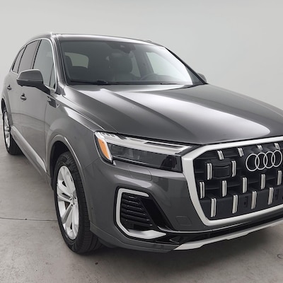 2025 Audi Q7 Premium Plus