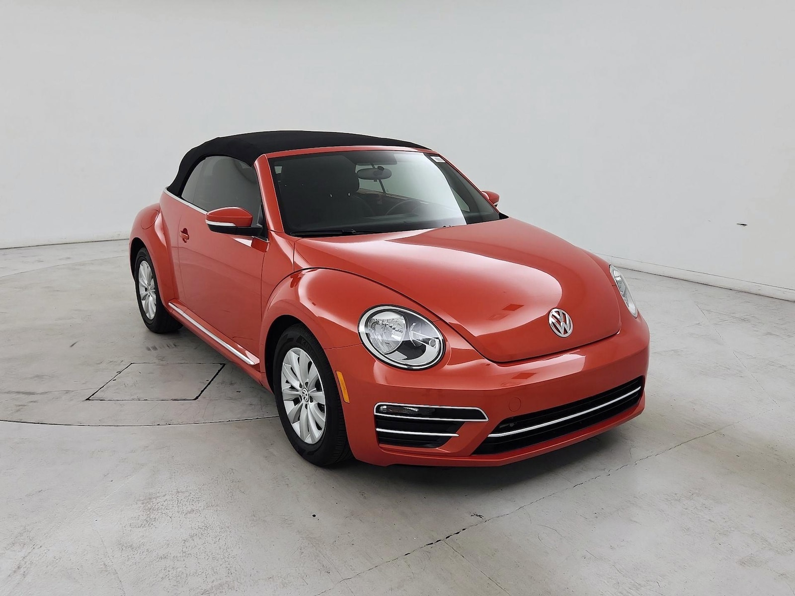 2019 Volkswagen Beetle S
