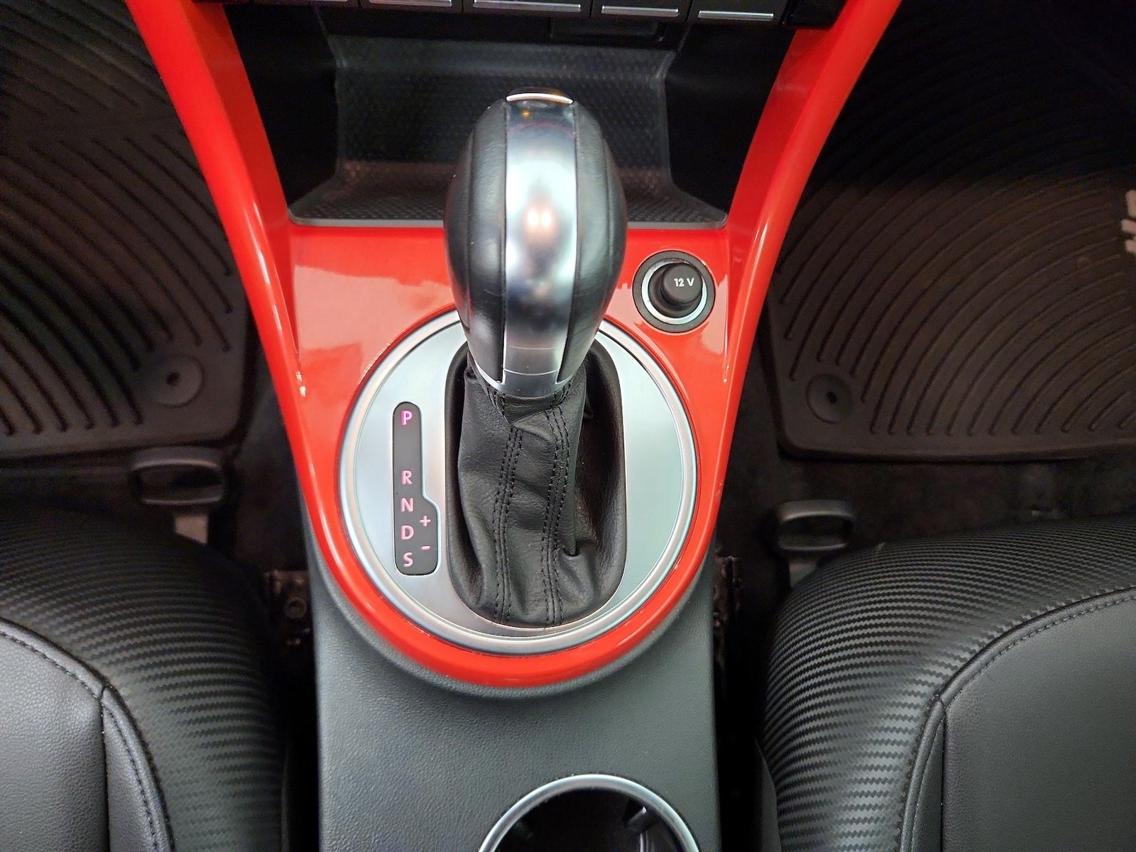 2019 Volkswagen Beetle S - Photo 16