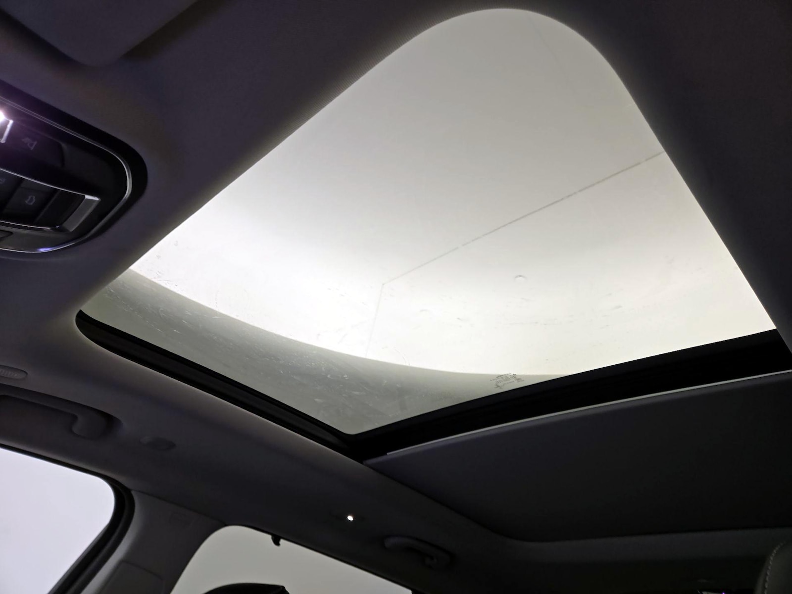 Panoramic Sunroof