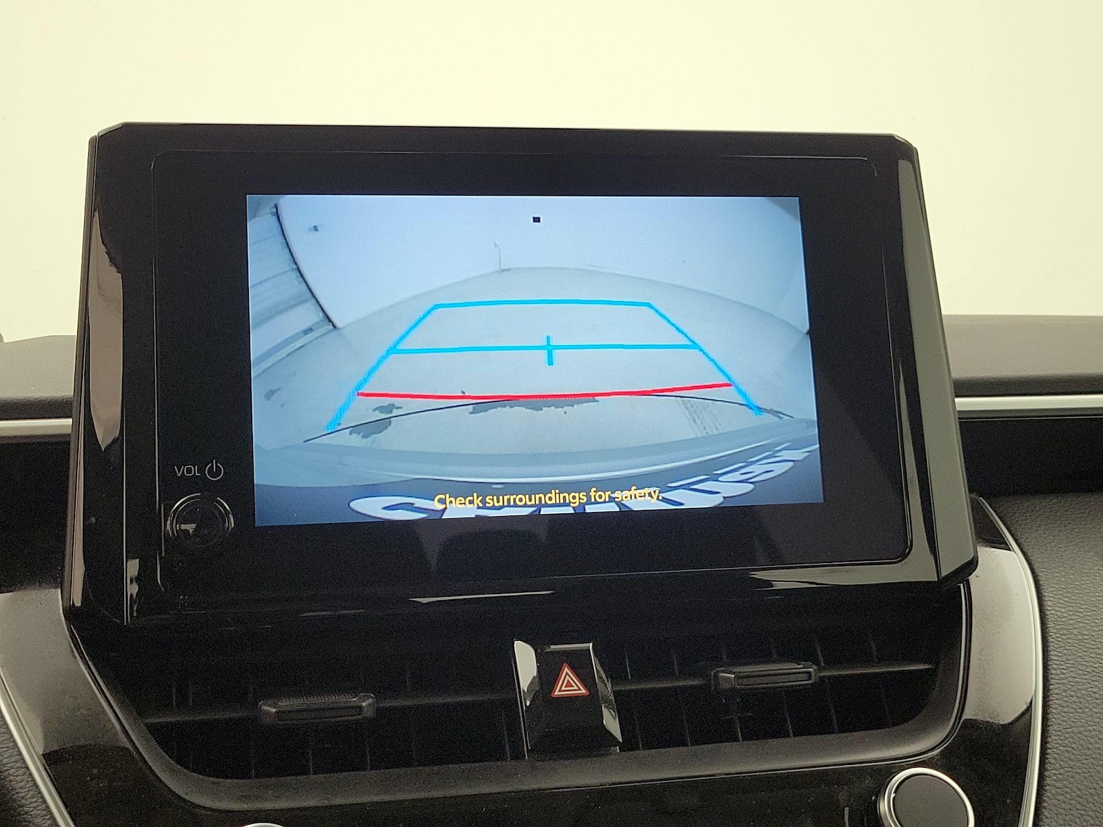 2025 Toyota Corolla LE - Photo 15