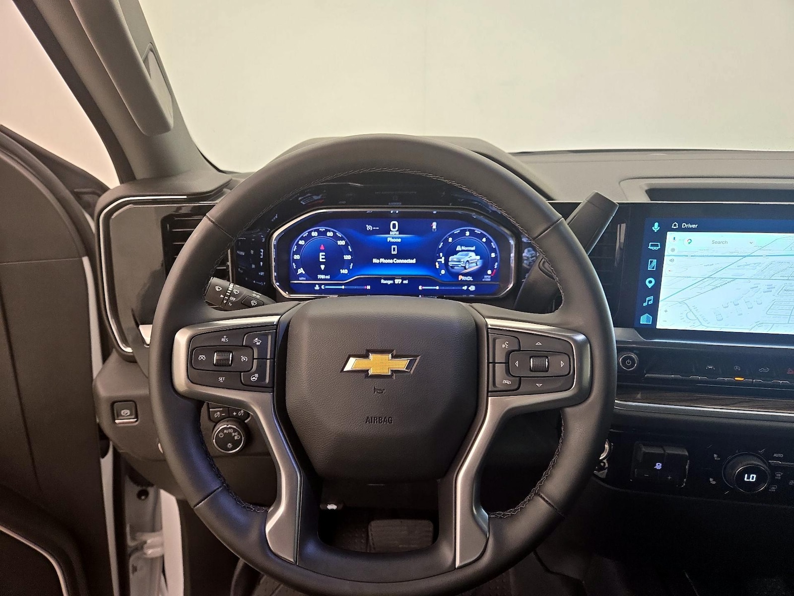 2025 Chevrolet Silverado 1500 LT - Photo 11