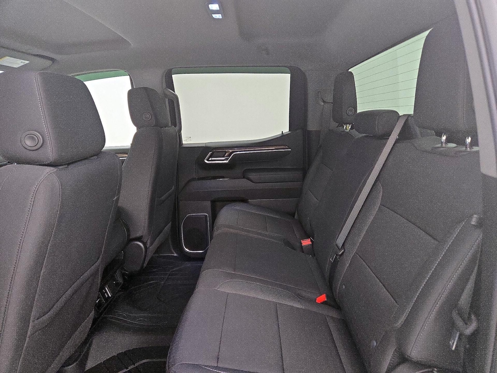 2025 Chevrolet Silverado 1500 LT - Photo 21