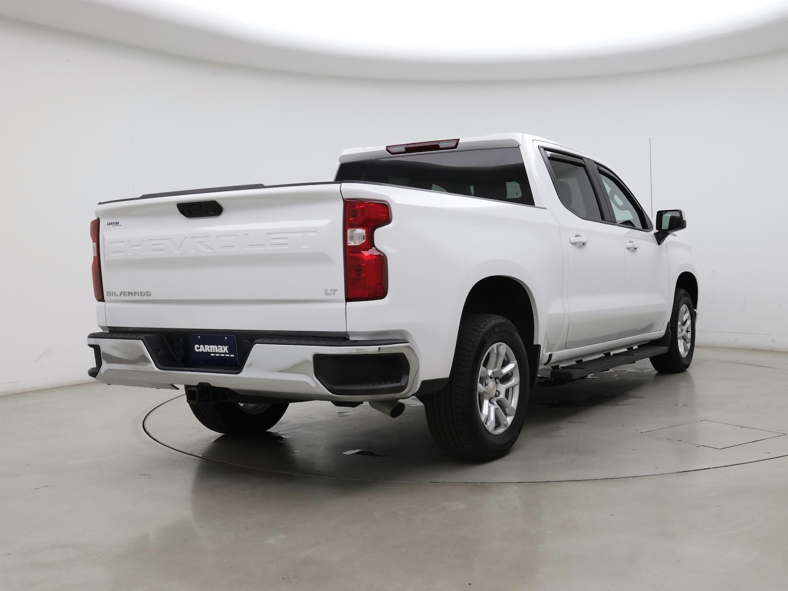 2025 Chevrolet Silverado 1500 LT - Photo 9